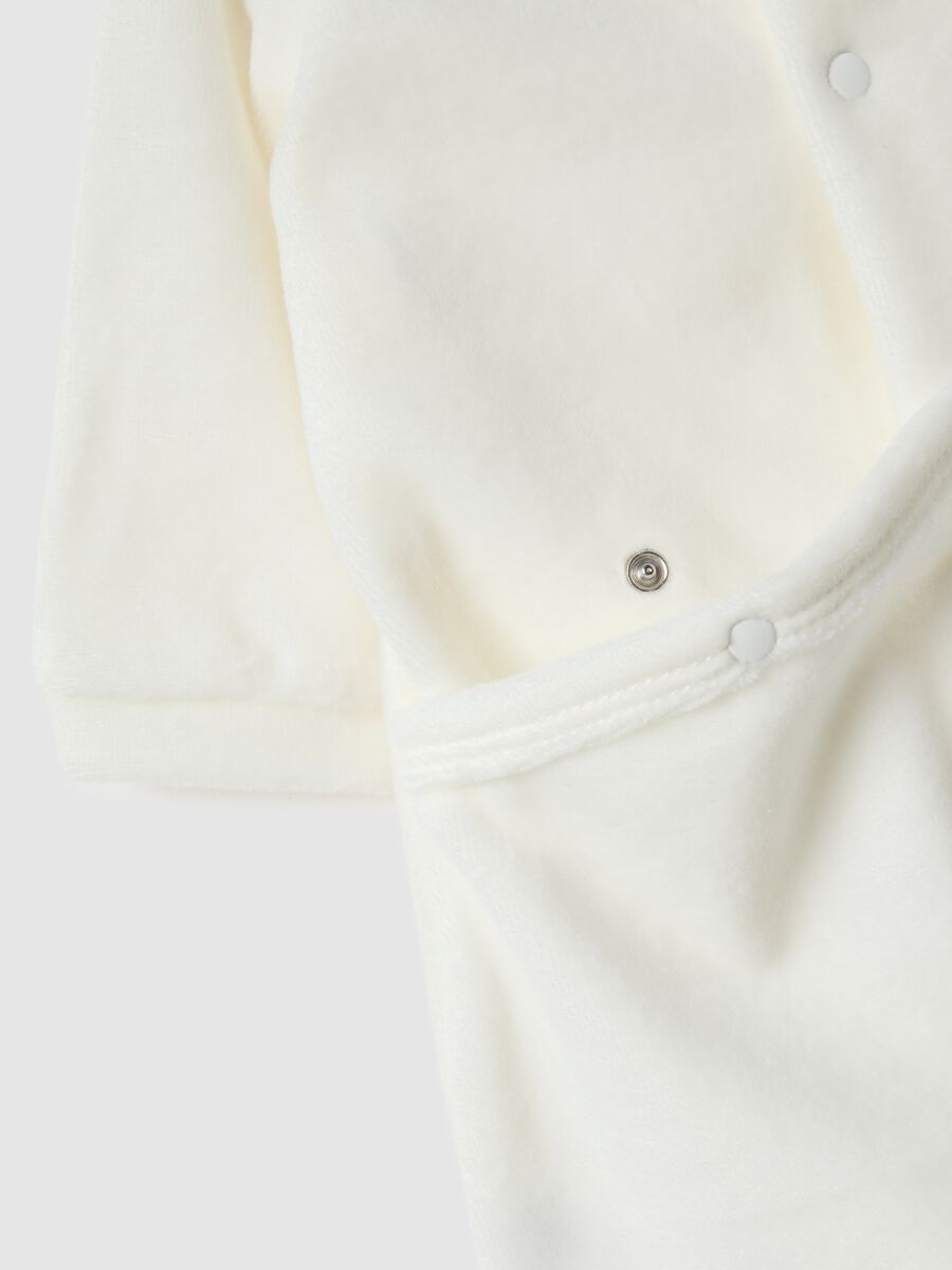 Tutina bianca da neonato in misto cotone regular fit con ricami_3