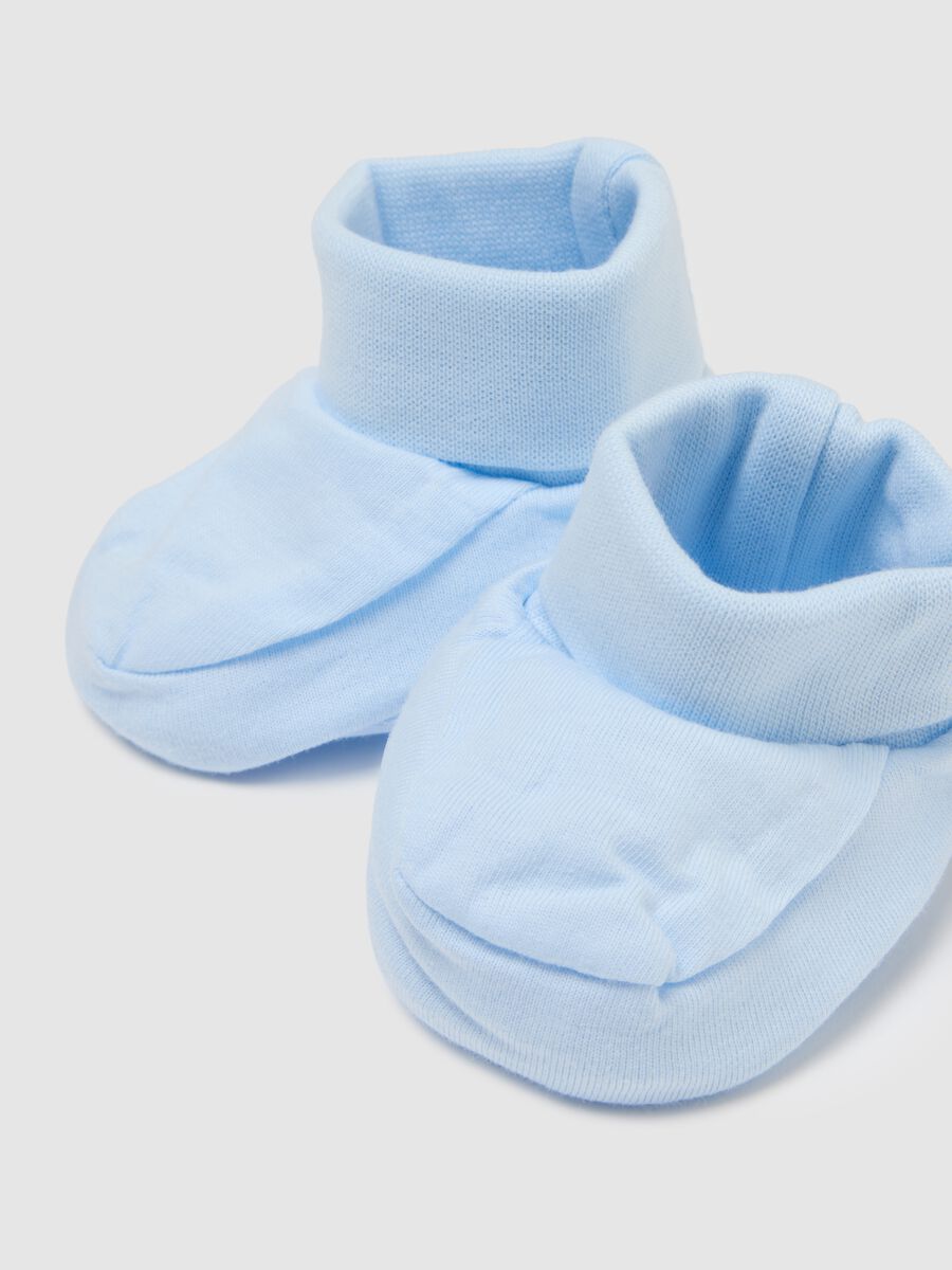 Set cappellino scarpine multicolor da neonata in puro cotone_2