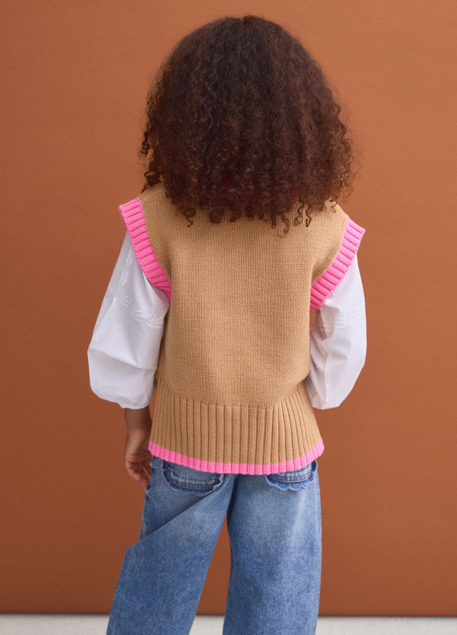 Brown cotton-blend V-neck gilet with contrast trim for girls