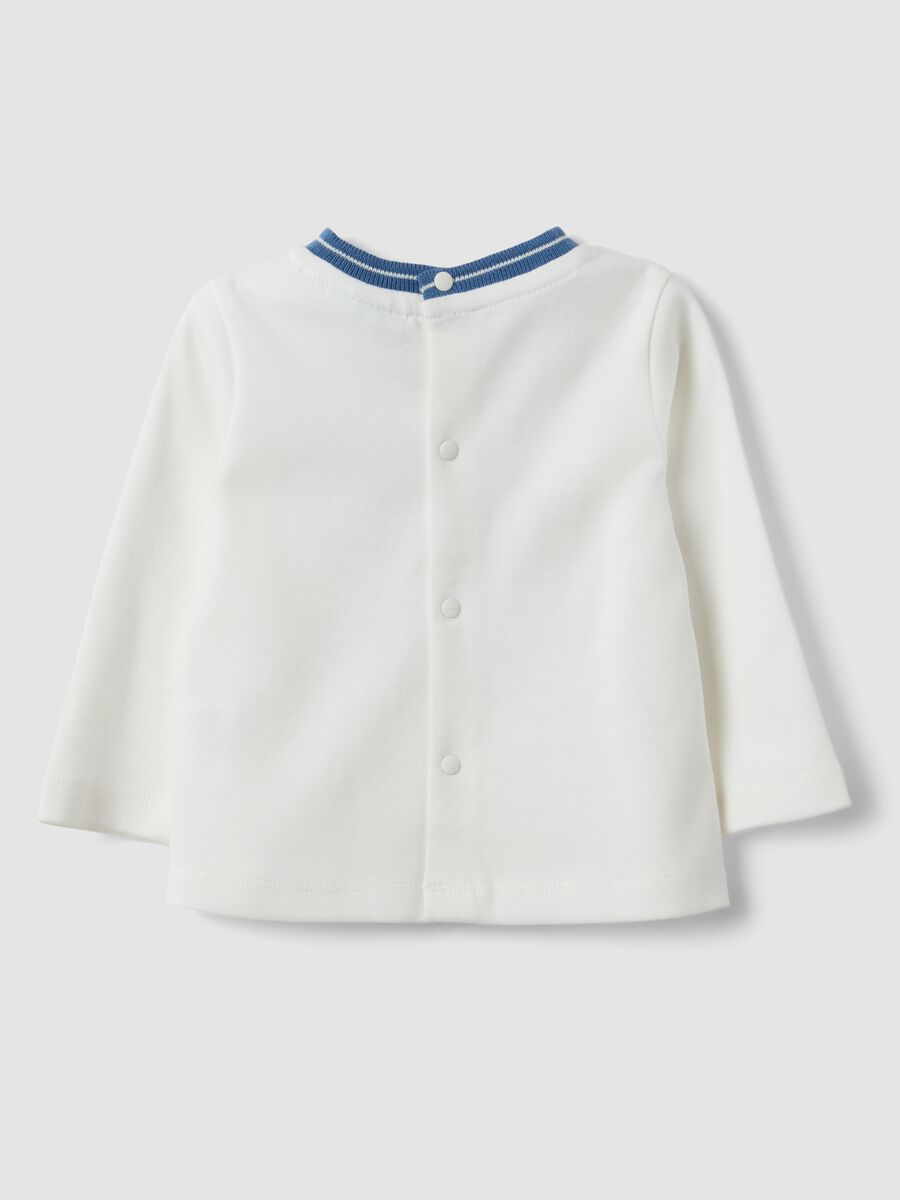 White organic cotton top with front print, regular fit_1