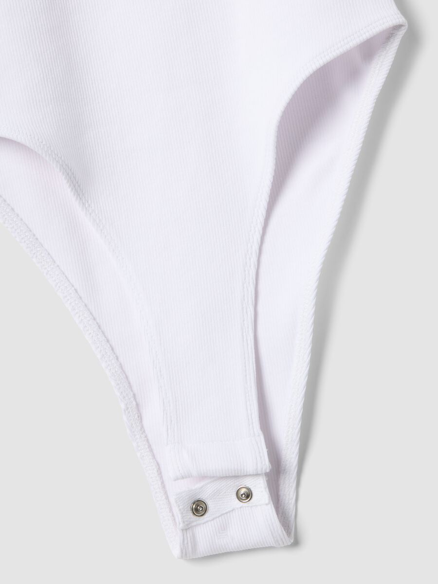 White ribbed stretch-cotton bodysuit with wide neckline_5