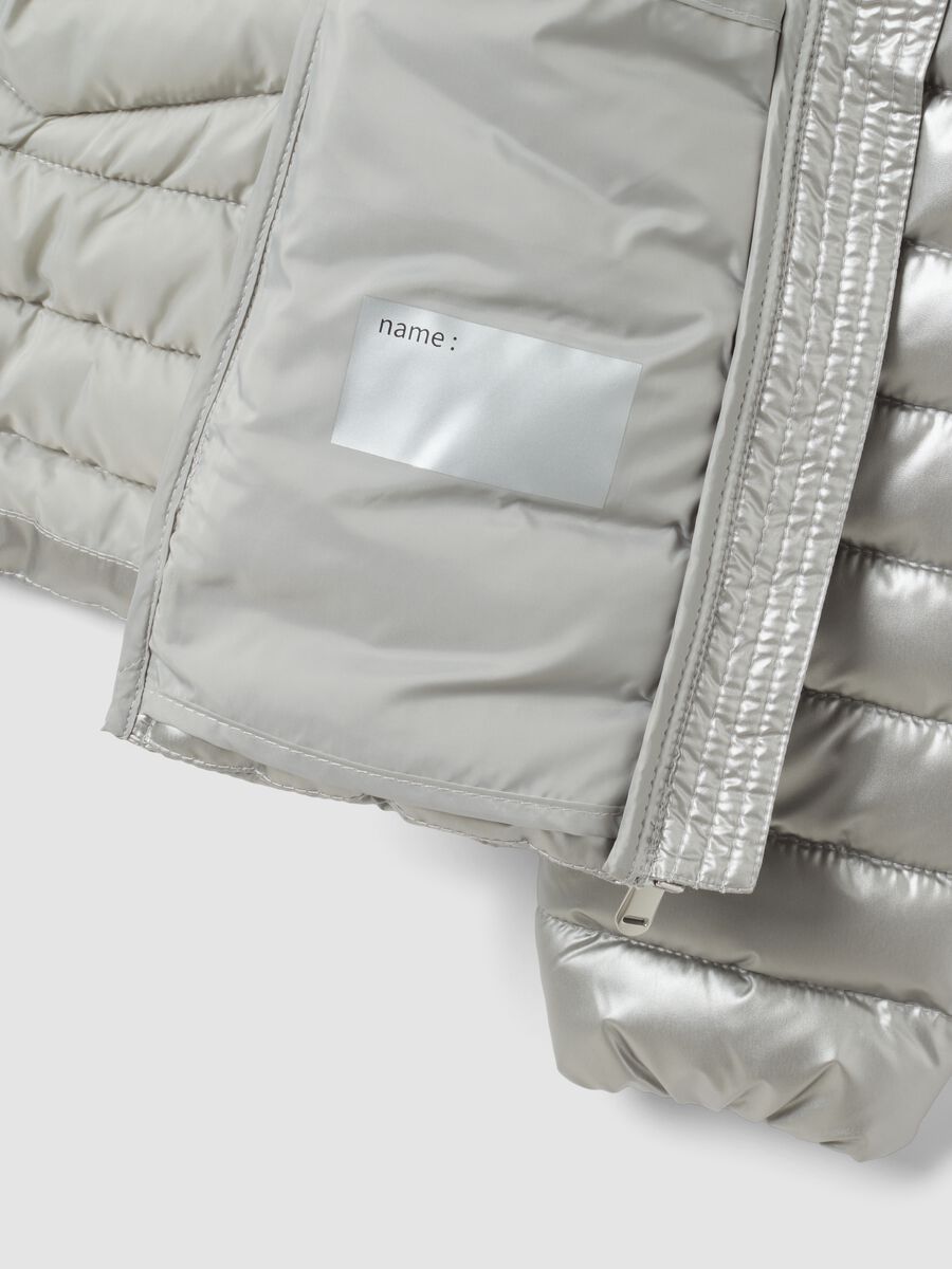 Giacca Ultralight imbottita grigia con cappuccio e zip per ragazza_2