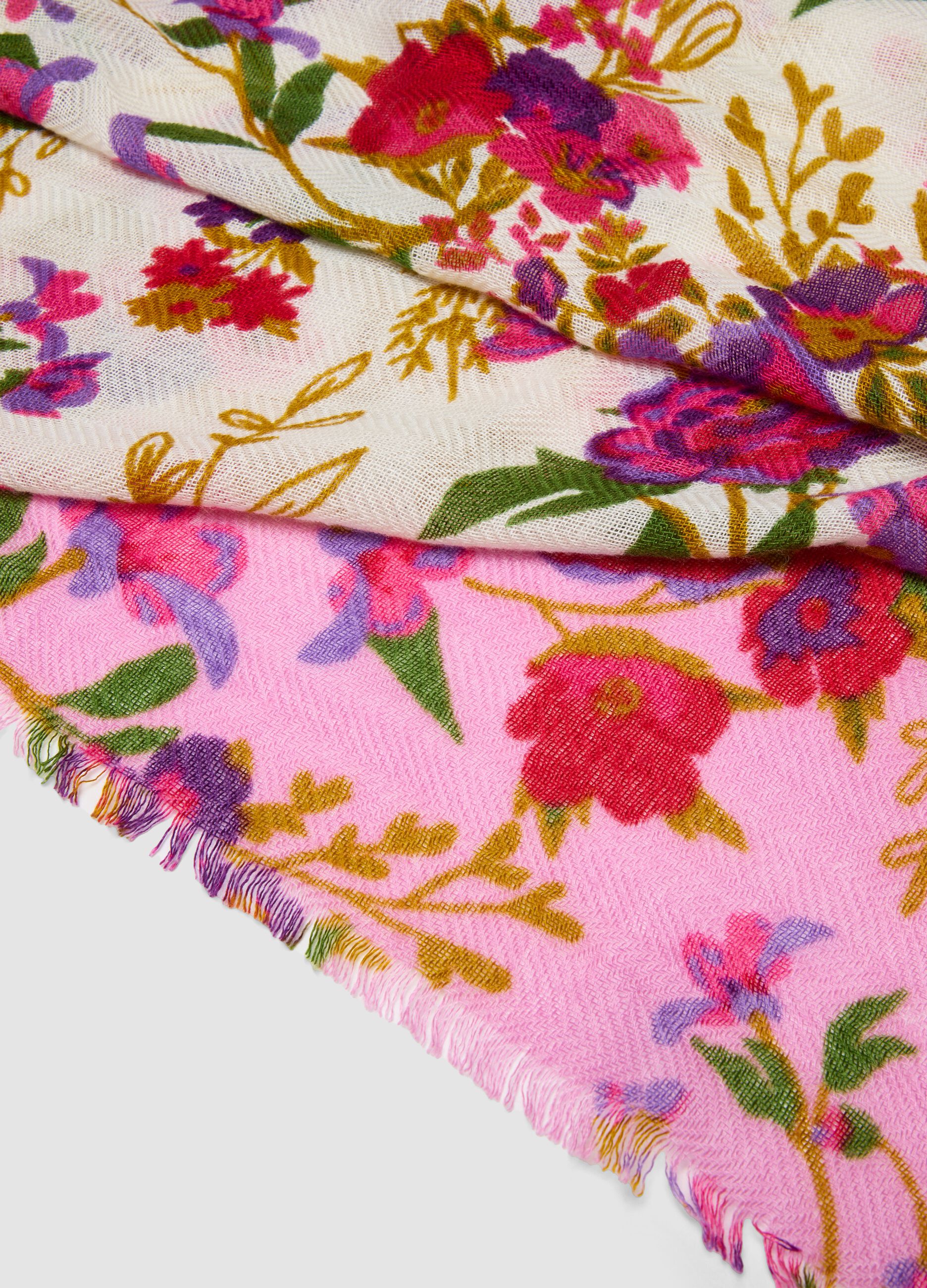 Pink wool-blend floral print scarf