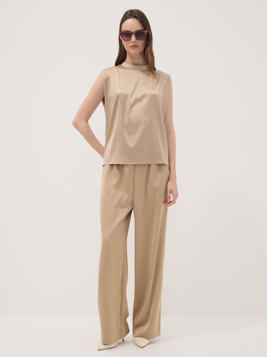 Beige wide-leg trousers with regular waist_0