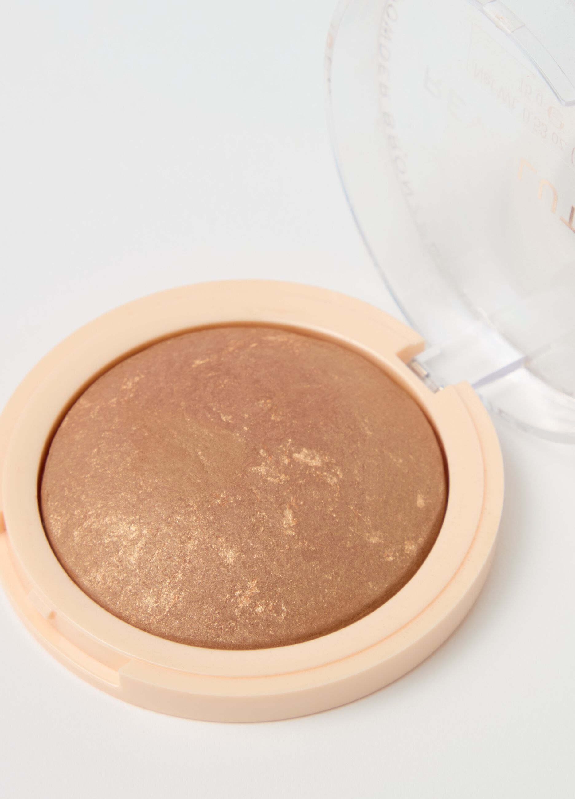 Reloaded Long Weekend Compact Powder Bronzer