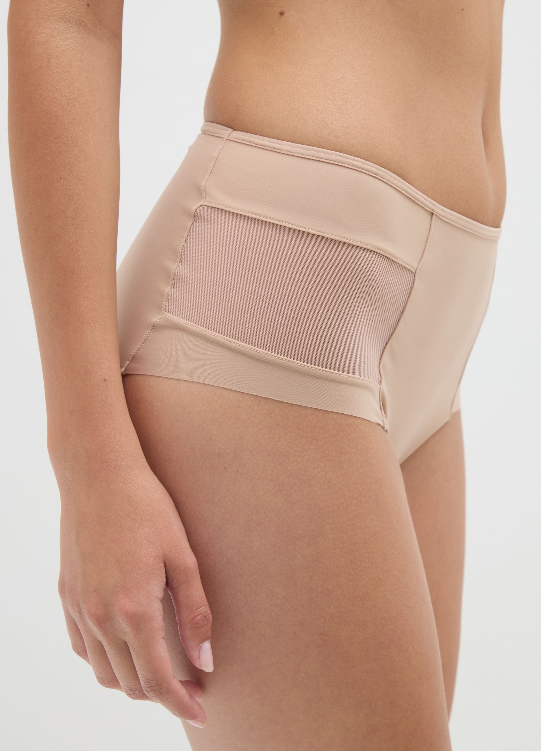 High-waisted briefs in beige stretch blend