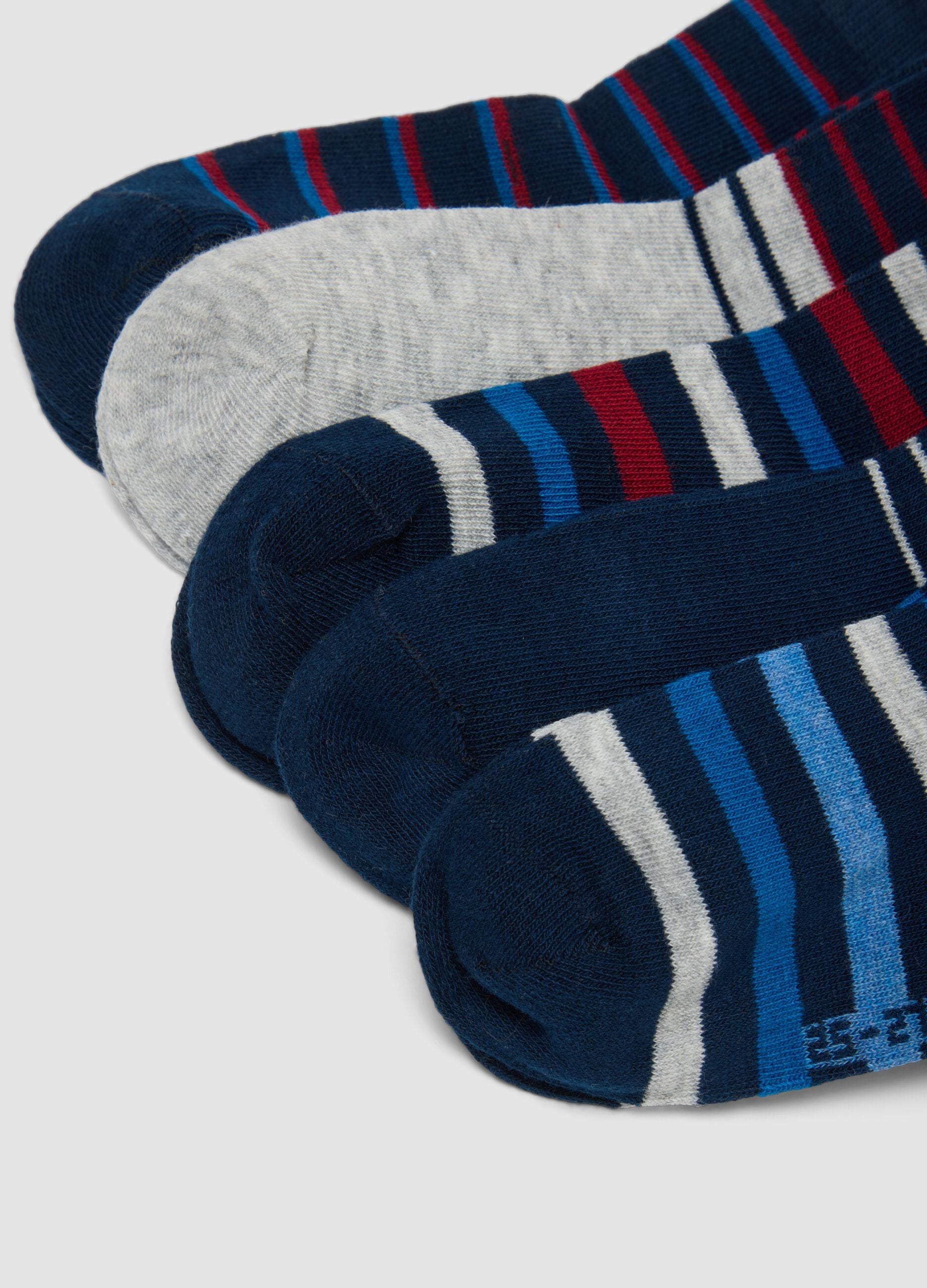 Pack of seven multicoloured ankle socks in stretch organic cotton