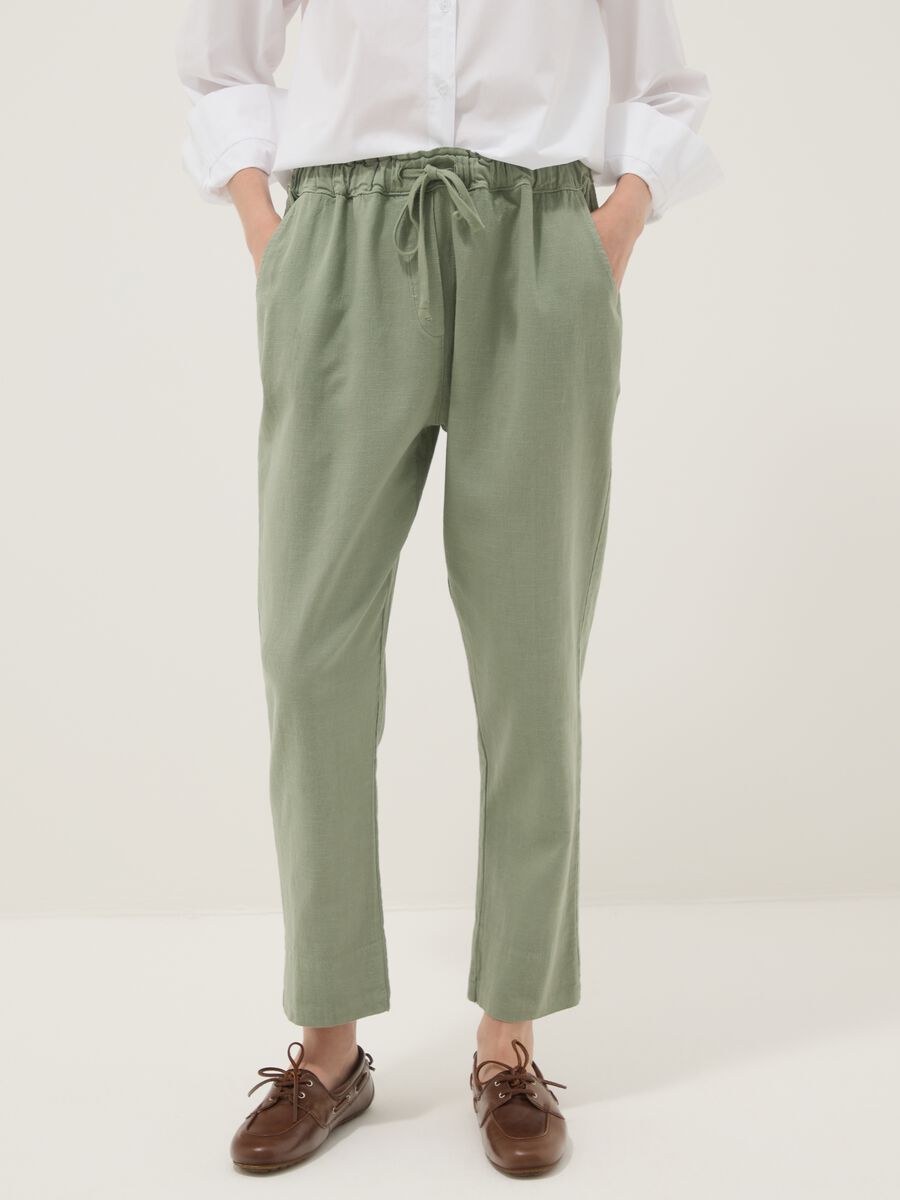Green linen-cotton blend trousers with elasticated waist_1