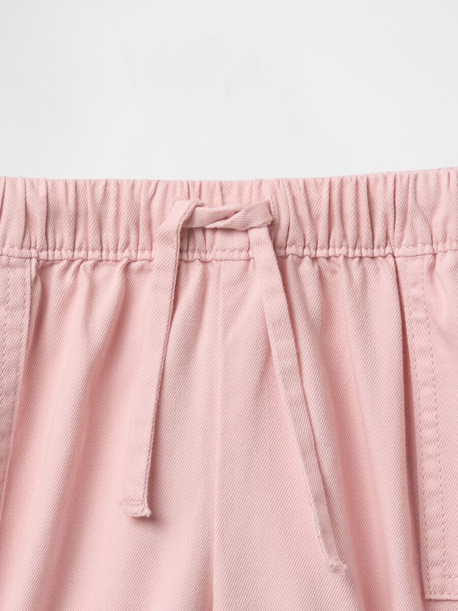 Pantaloncini in cotone con coulisse_3