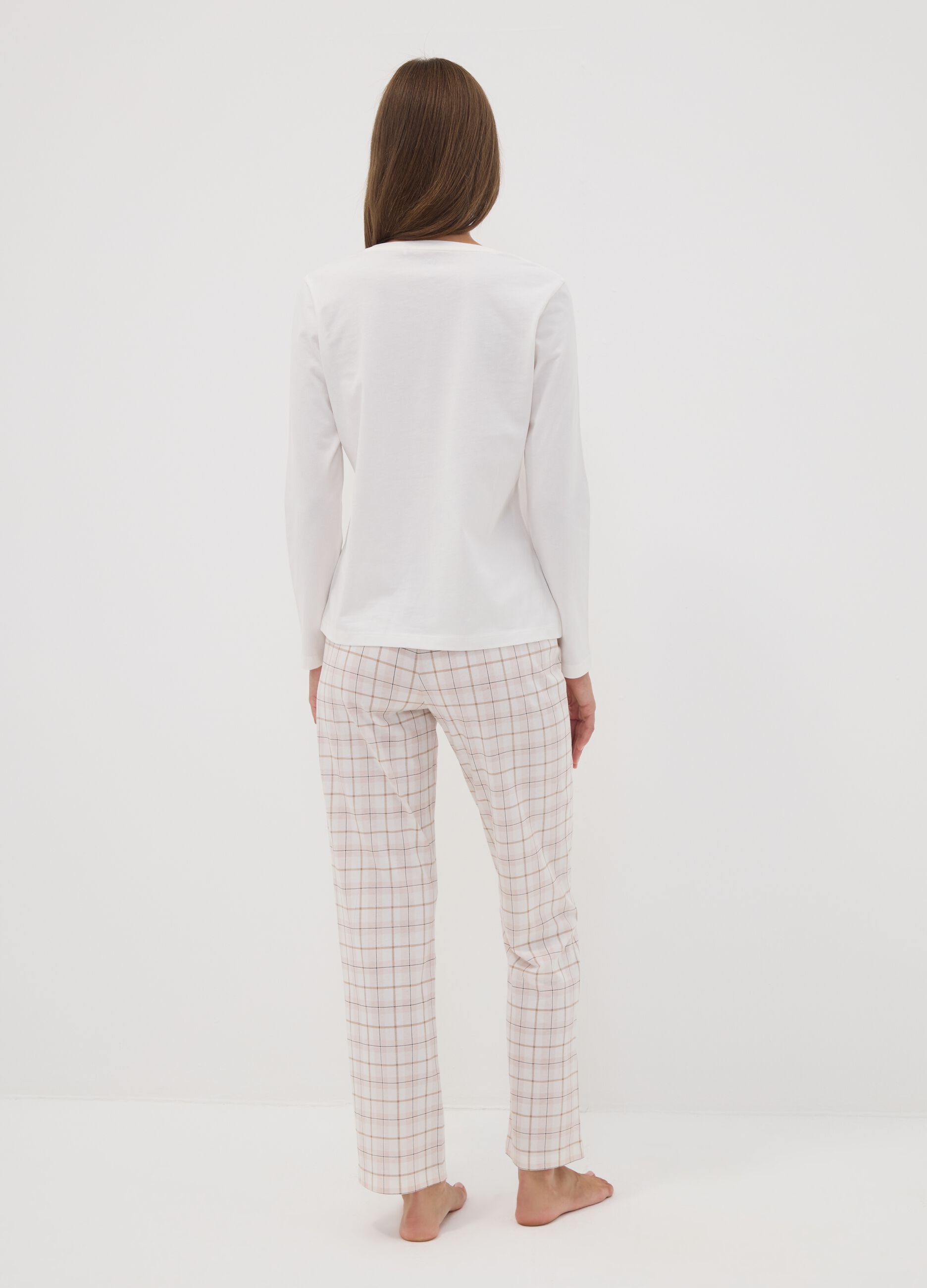 White organic cotton pyjamas with &ldquo;Nap Queen&rdquo; print