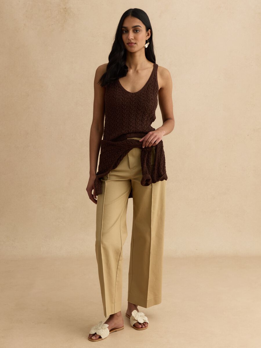 Brown pure cotton vest with perforated texture_2