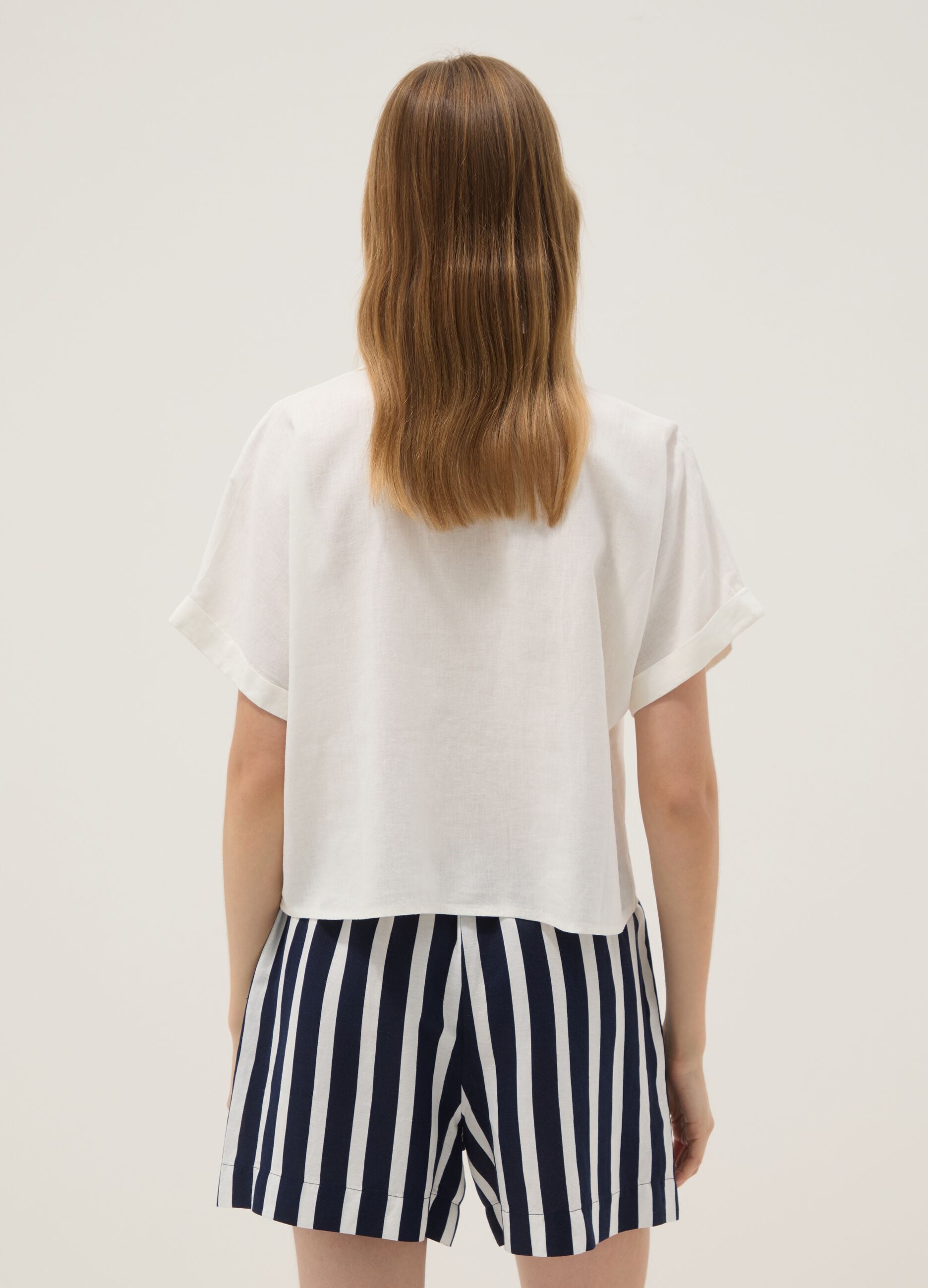 White regular-fit linen and viscose blend shirt