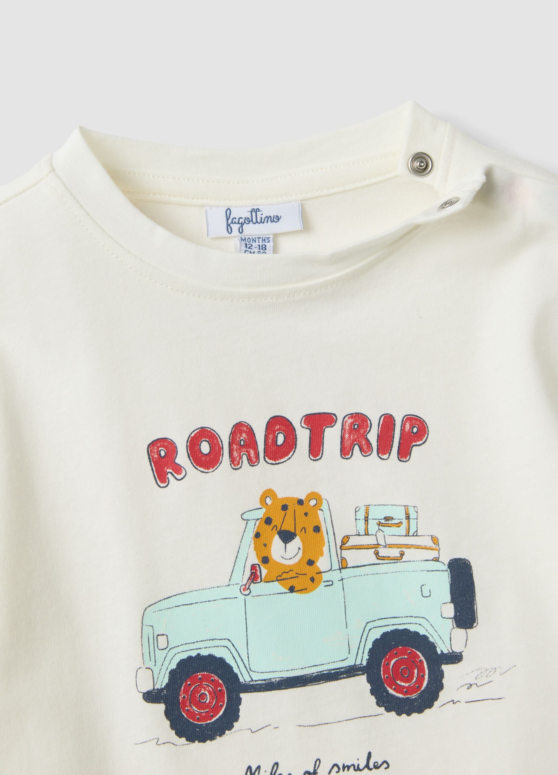White pure organic cotton T-shirt with print, regular fit for baby boy