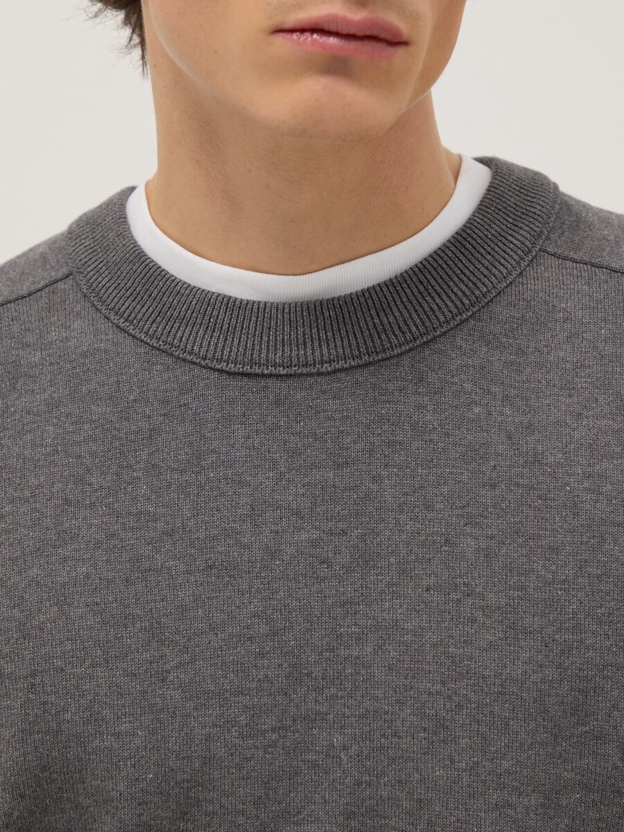 Grey crew-neck pure cotton sweater regular fit_3