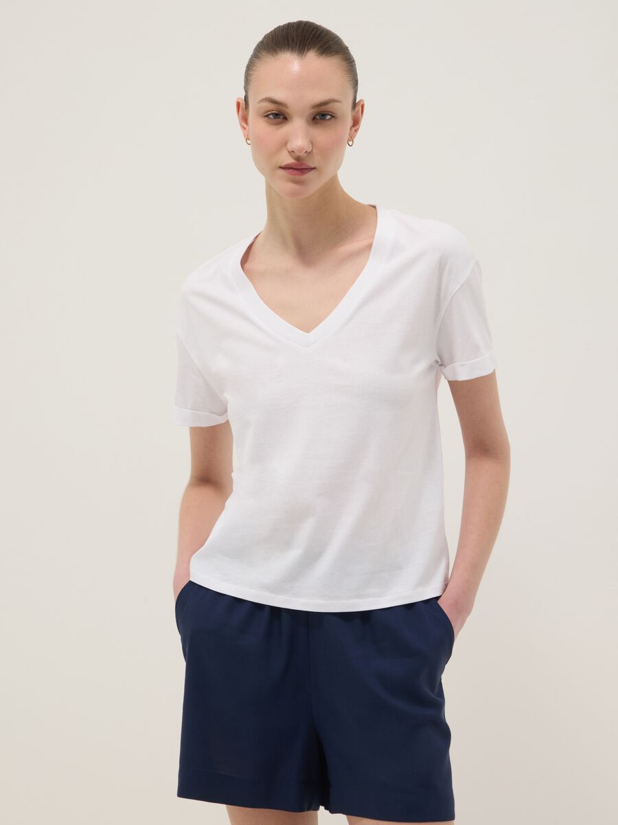 White pure cotton V-neck relaxed-fit T-shirt_0