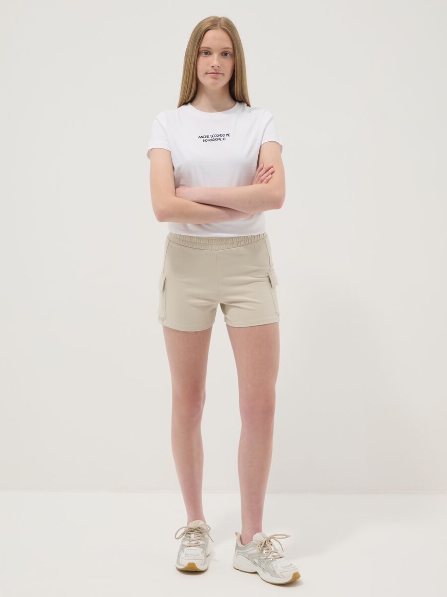 Girls' beige cotton-blend cargo shorts with relaxed fit_0