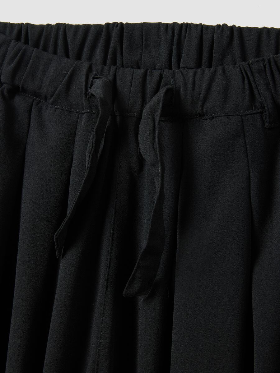 Girls&rsquo; black wide-leg trousers_5