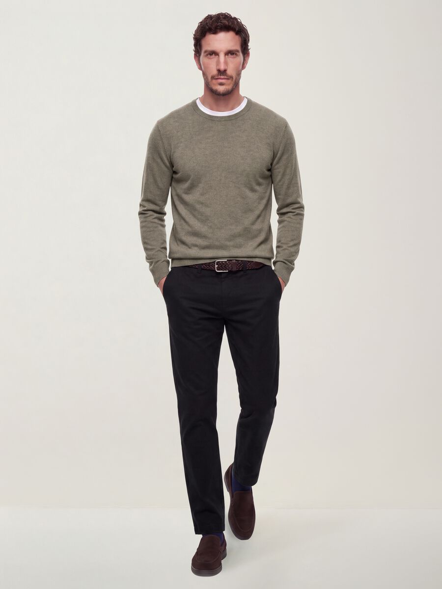 Grey crew-neck viscose-blend jumper, regular fit_1