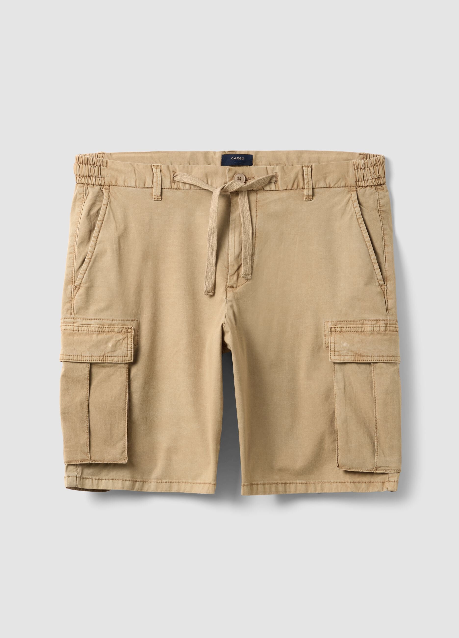 Beige stretch cotton cargo bermuda shorts