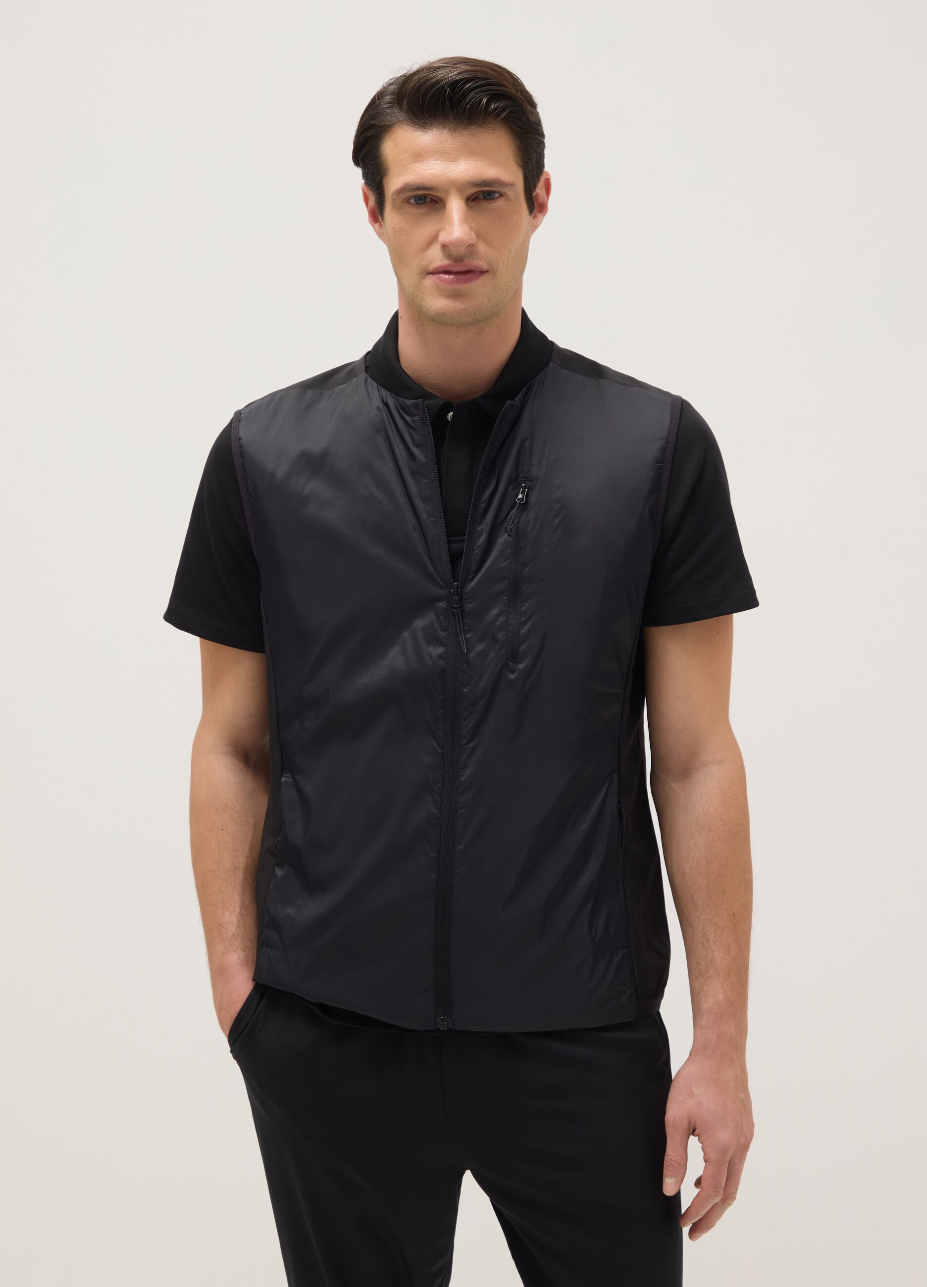 Black Sleeveless Padded Jacket Regular Fit