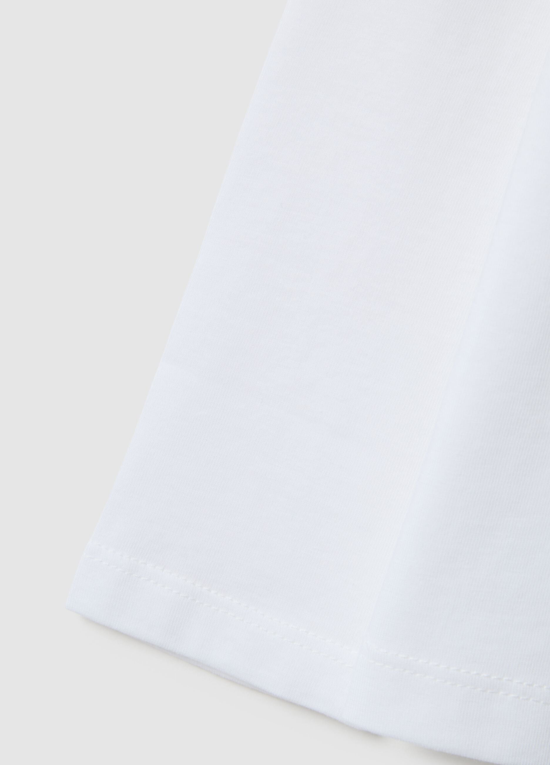 White pure cotton t-shirt for girls, regular fit