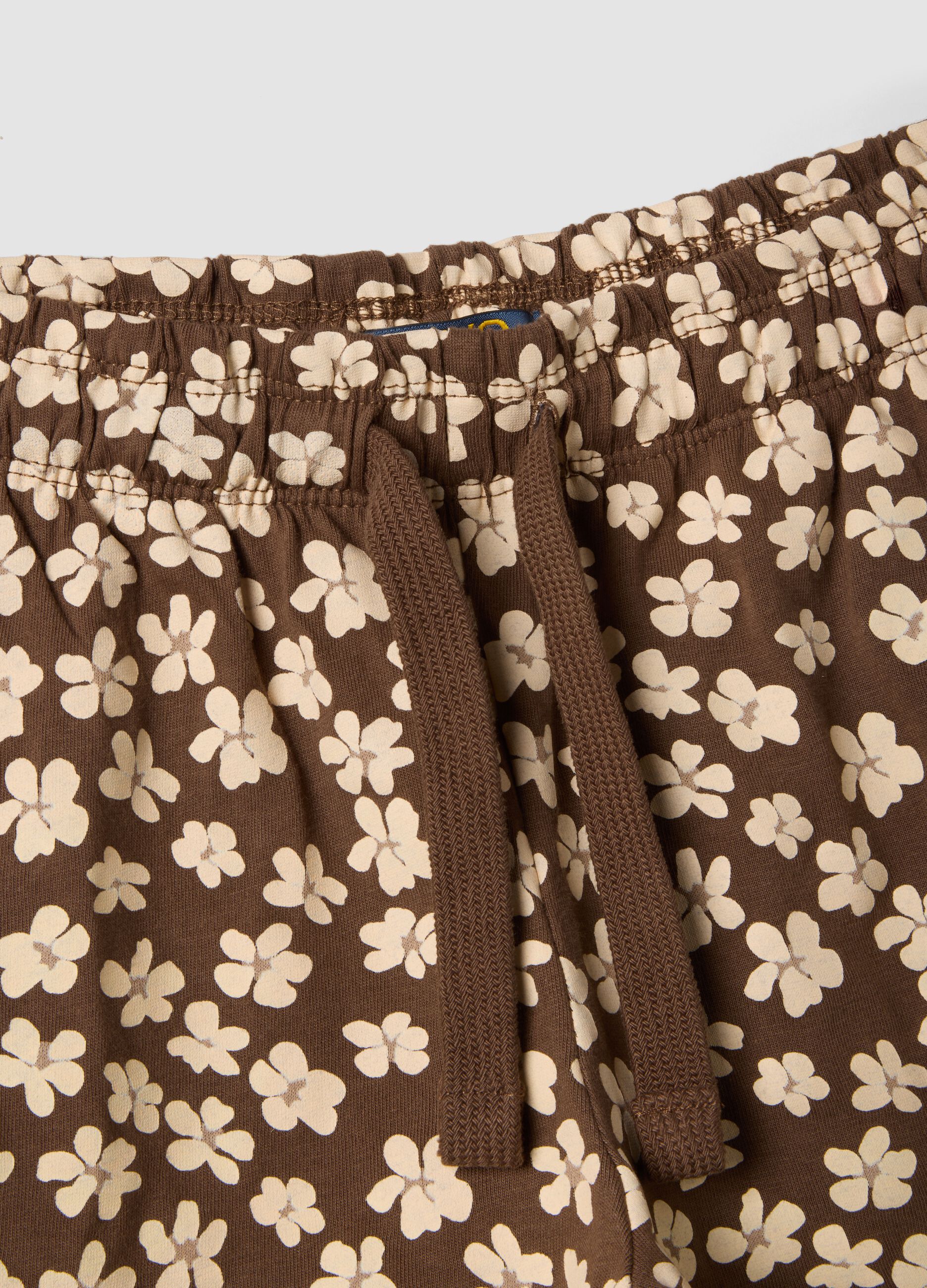 Multicoloured floral shorts in pure organic cotton for girls, regular fit