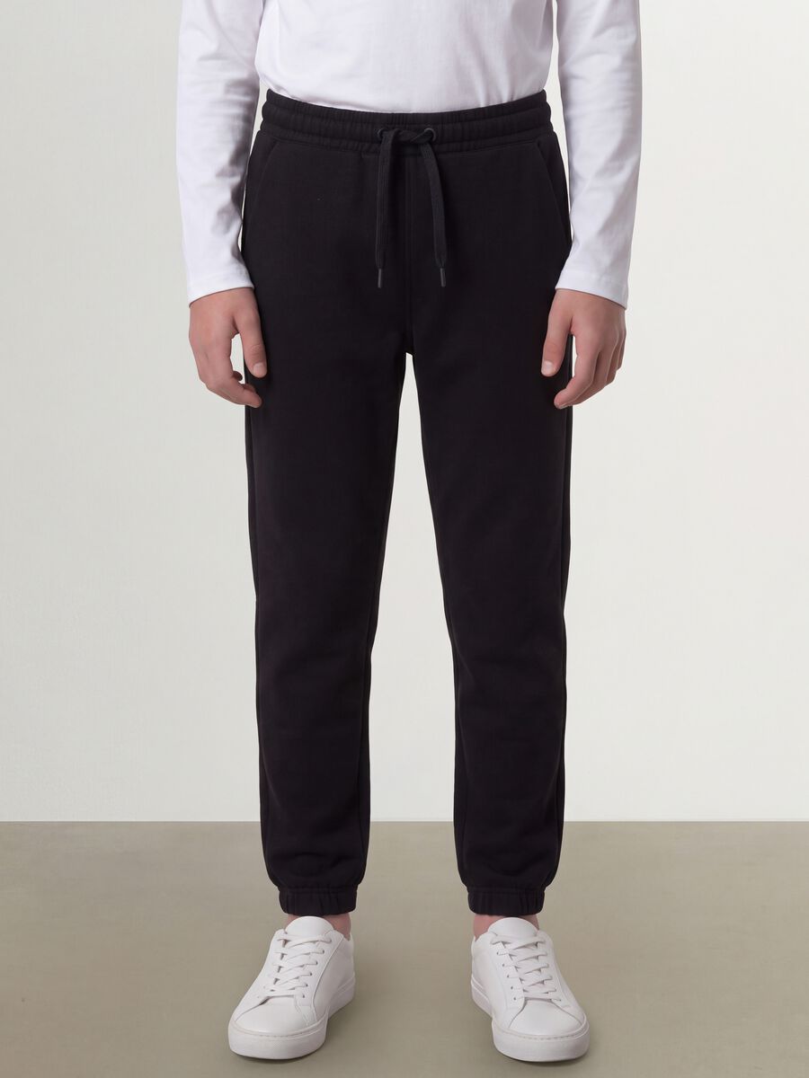 Black pure organic cotton joggers with drawstring for boys_1