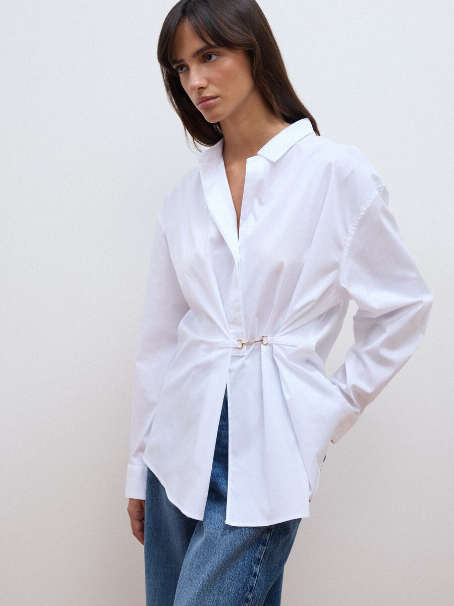 White stretch cotton poplin shirt with waist hook detail_0