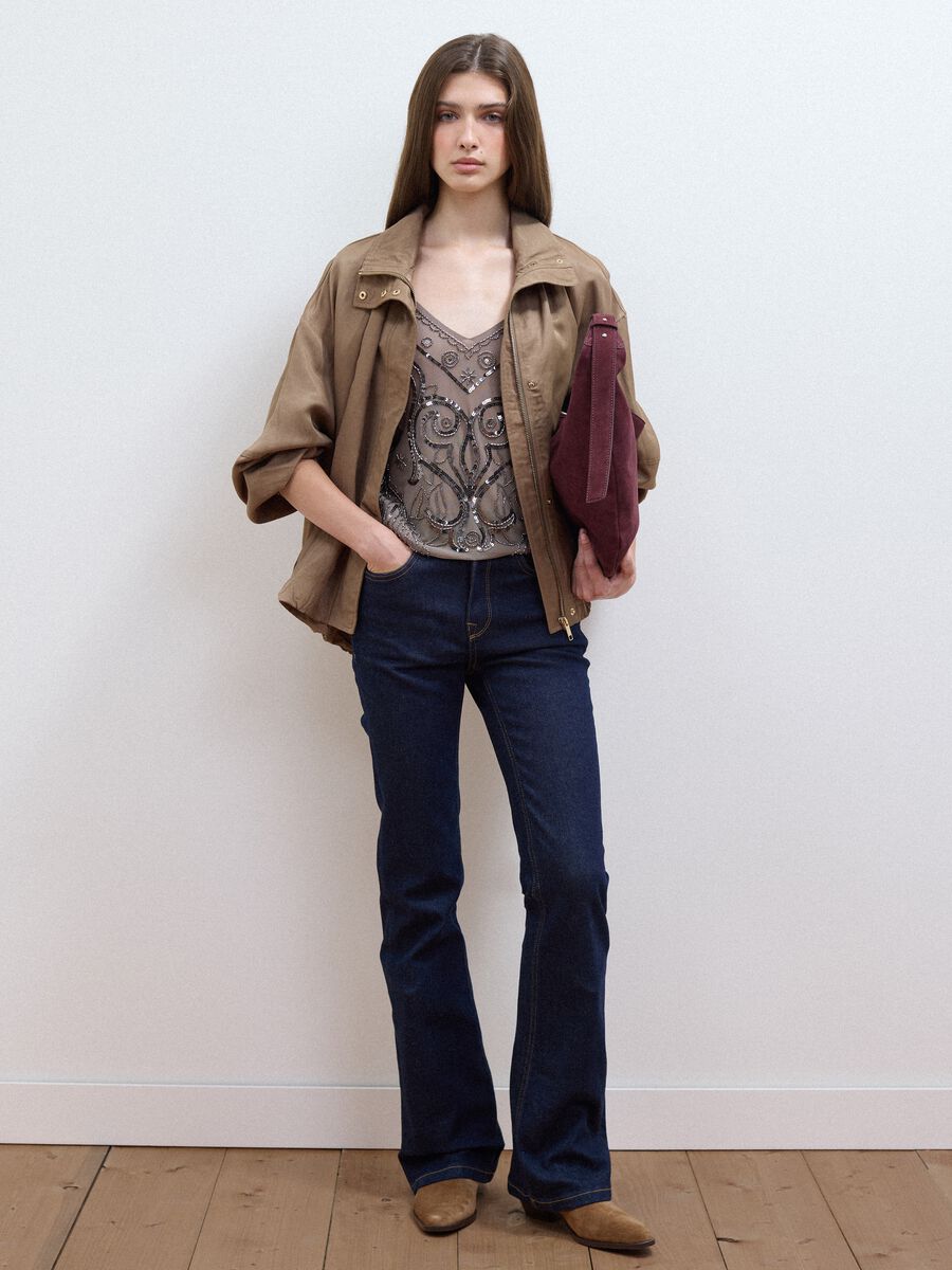 Jeans blu bootcut in cotone elasticizzato_0