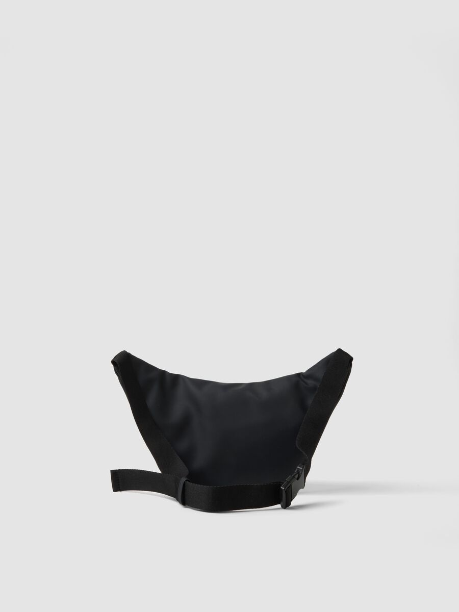 Marsupio nero con cintura regolabile e zip_2