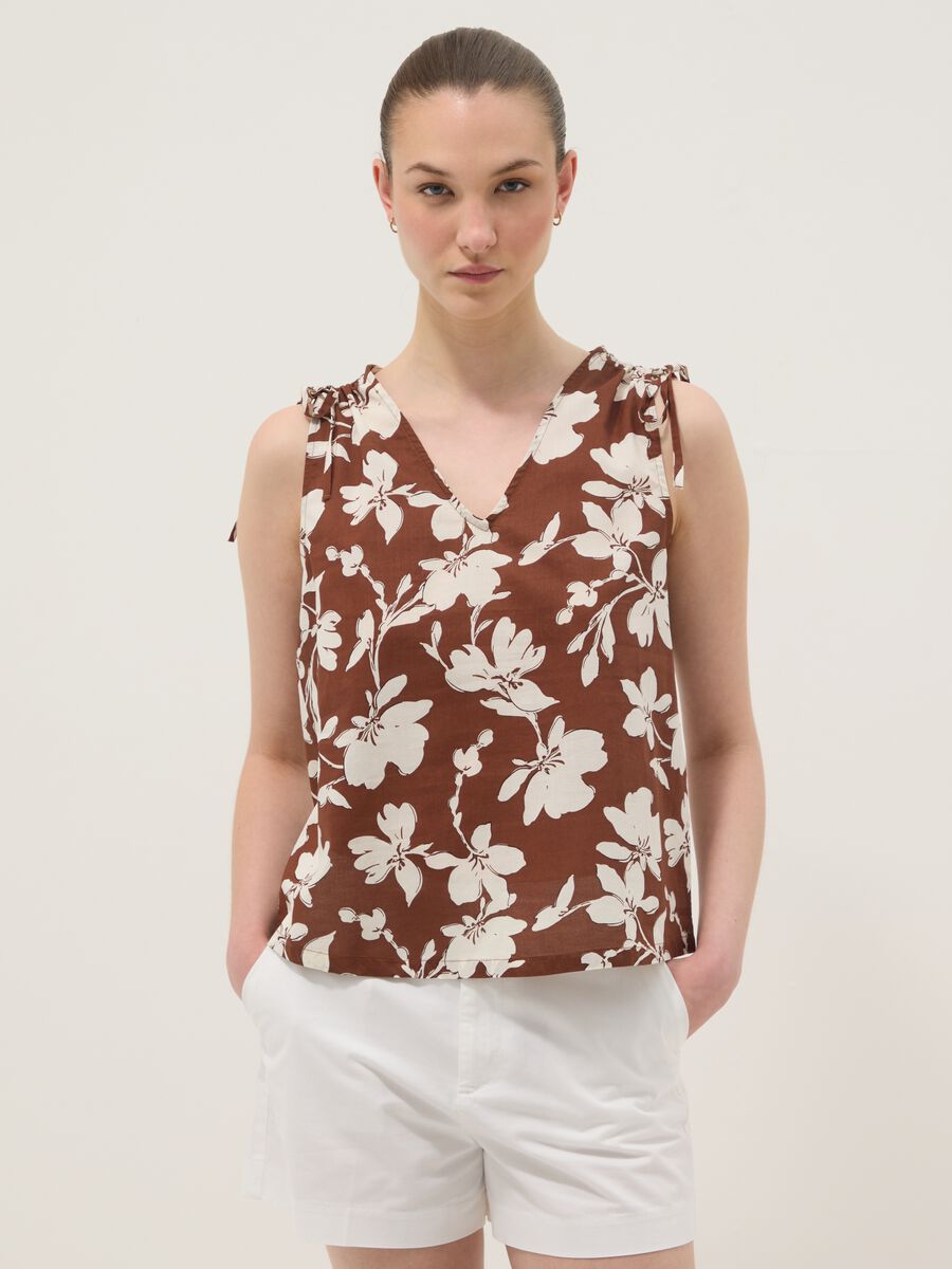 Brown pure cotton V-neck floral print blouse, regular fit_0