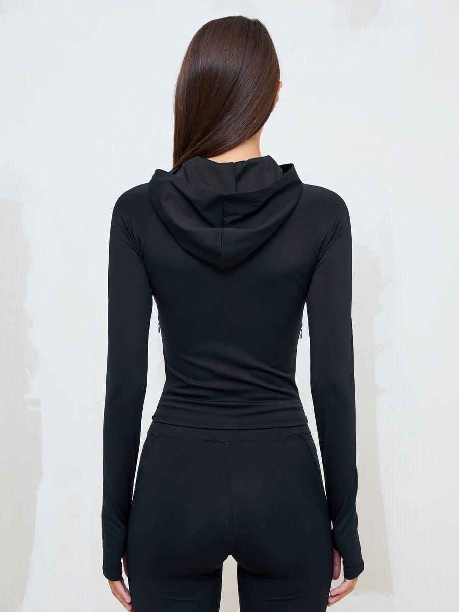 Black Fitted Full-Zip Yoga Hoodie_3