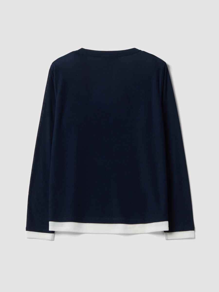 Blue viscose-blend T-shirt with white contrast crew neck, regular fit_2