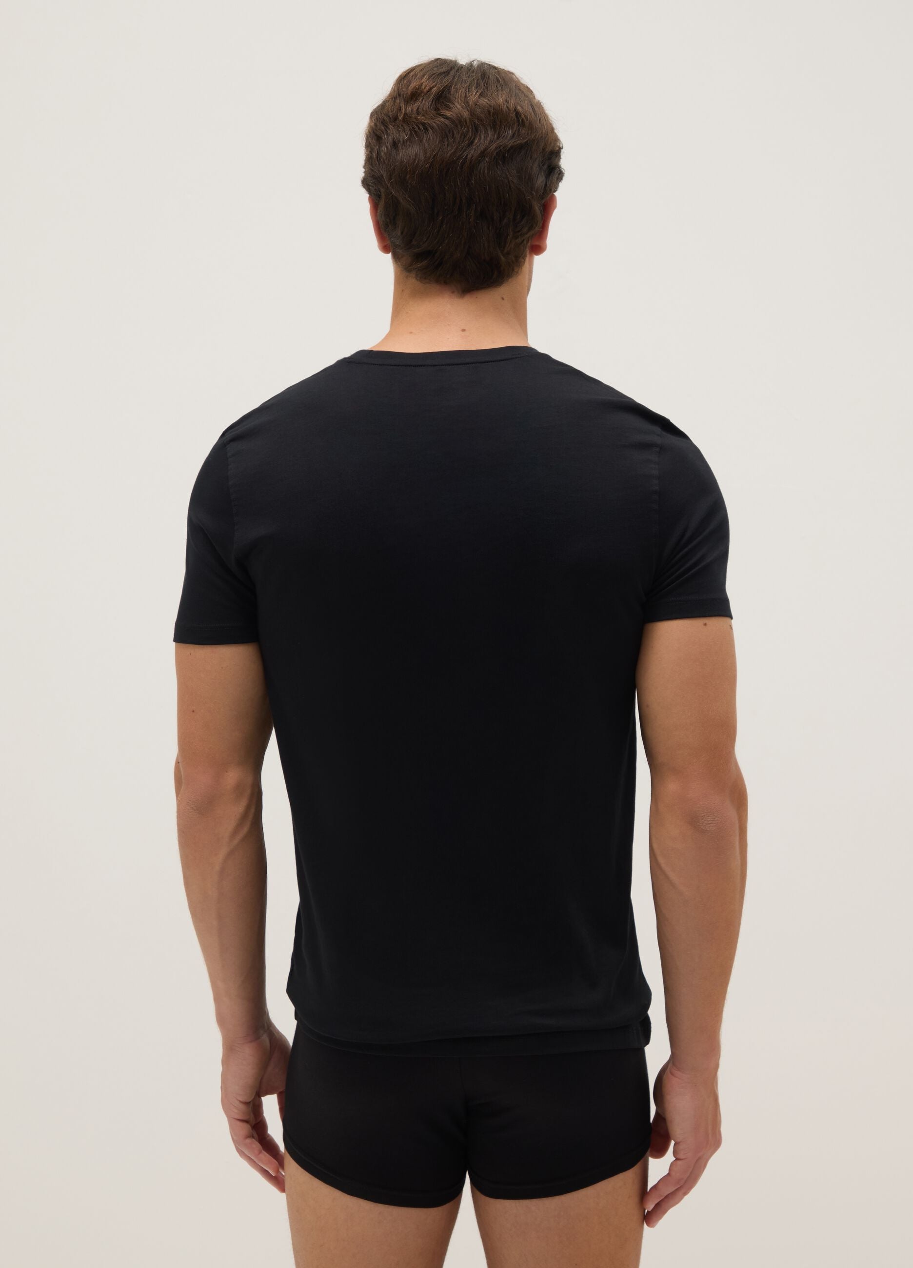Black pure cotton V-neck regular fit T-shirt