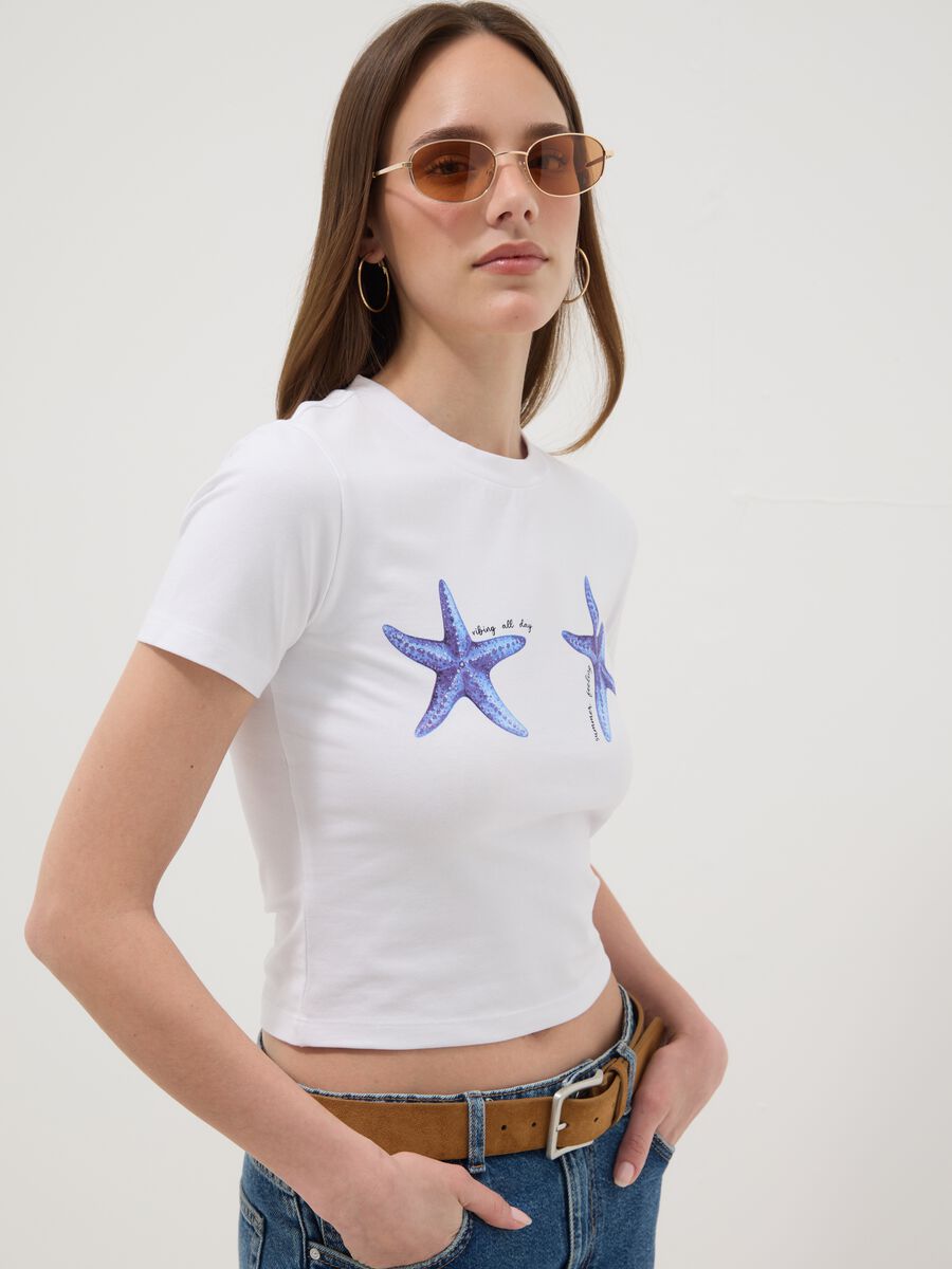 White regular fit stretch cotton t-shirt with starfish_0