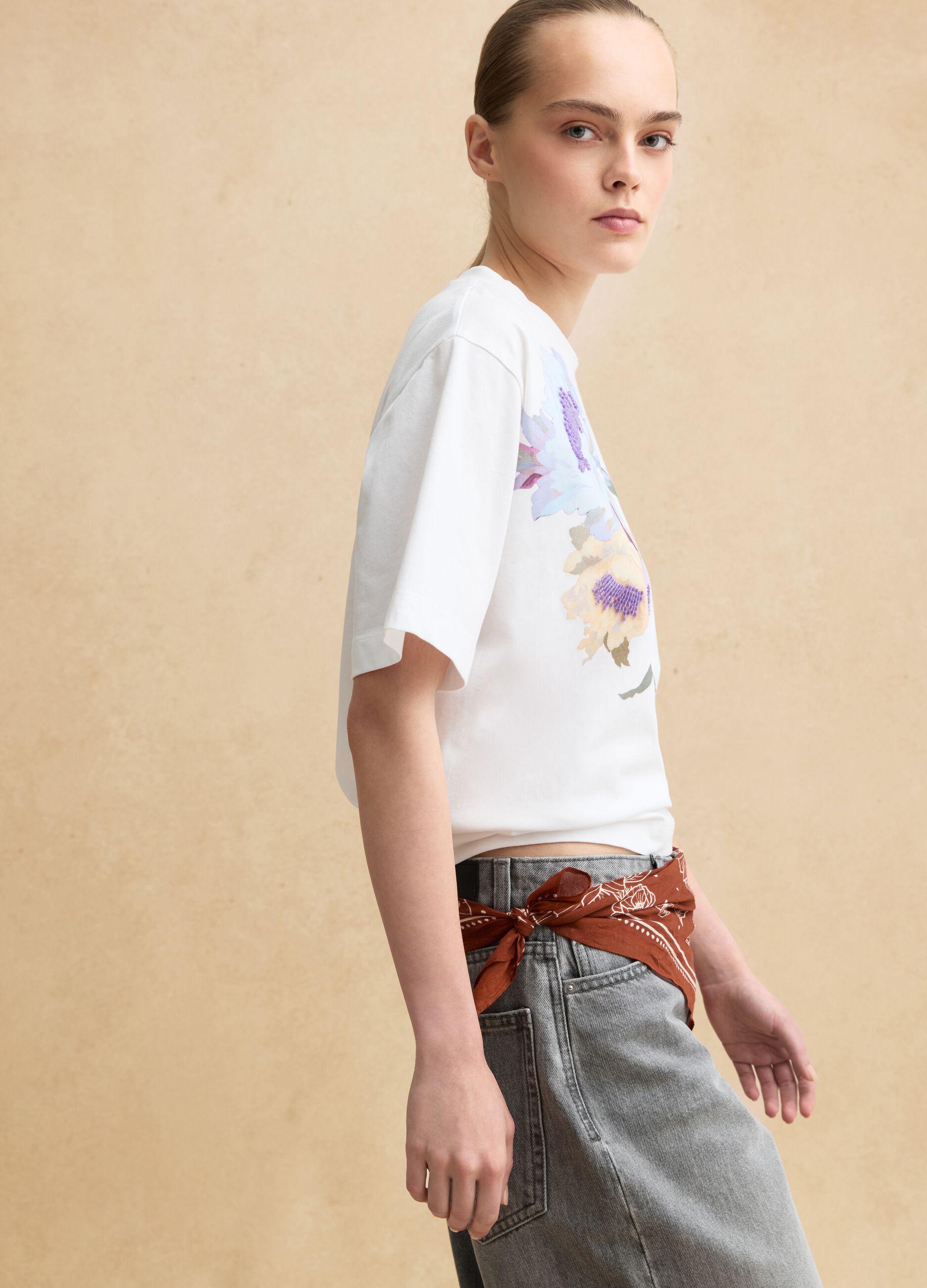 Multicolour pure cotton regular fit T-shirt with floral print