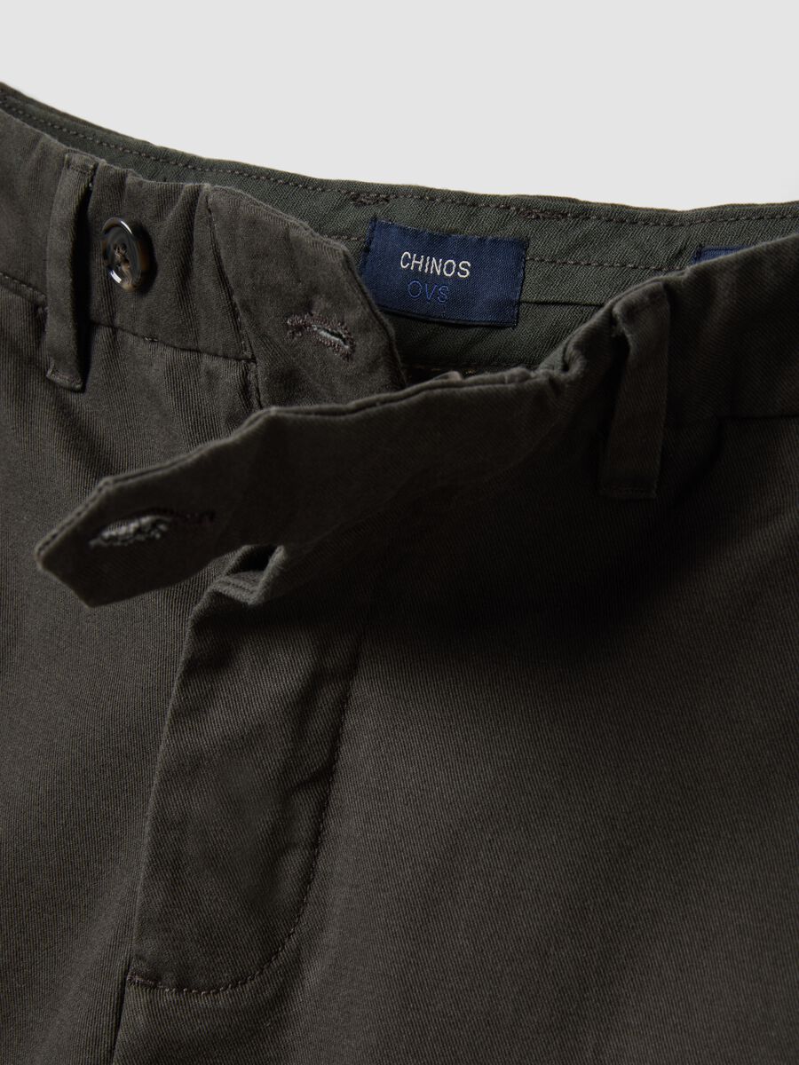 Green cotton chino trousers, regular fit_1