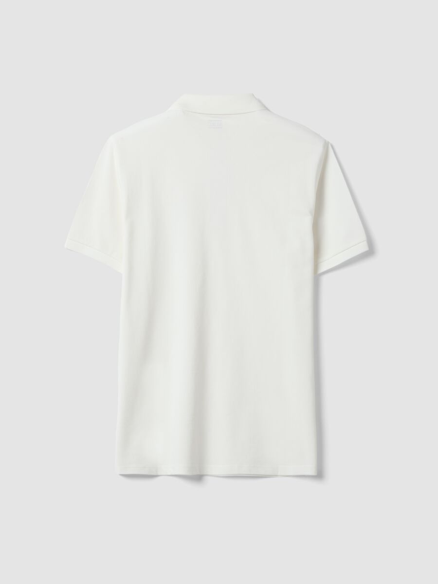 White pure cotton piqu&eacute; polo shirt with classic collar, regular fit_1
