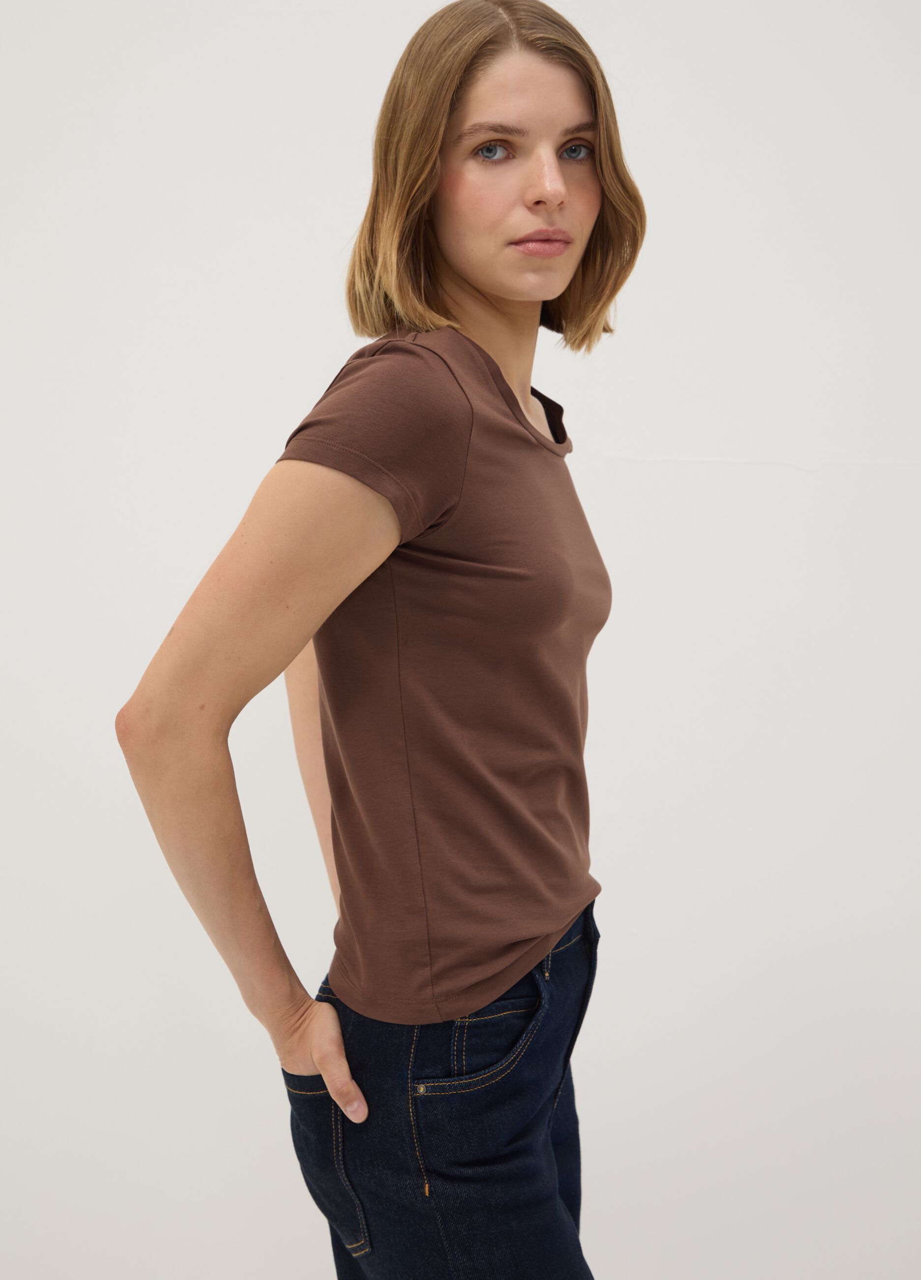Brown stretch cotton crew-neck T-shirt, regular fit