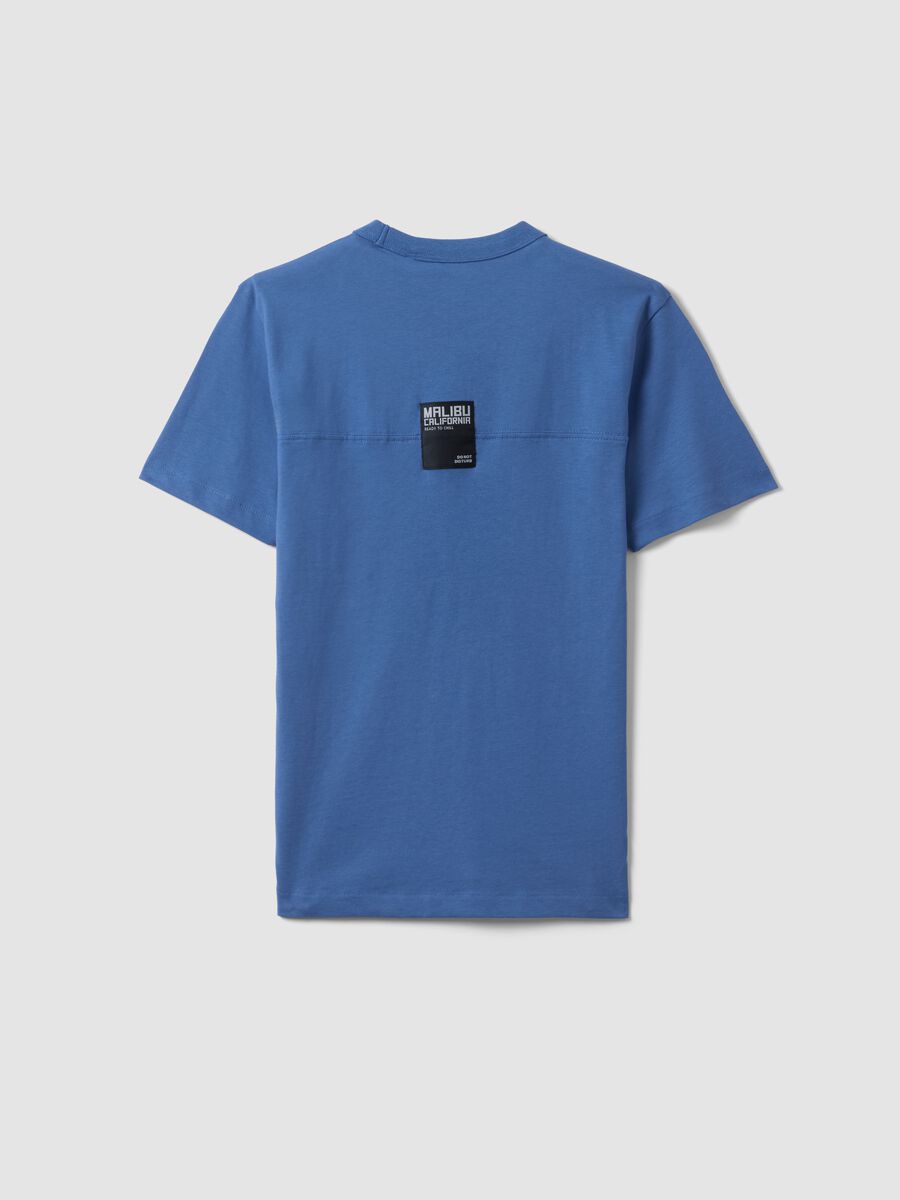 T-shirt in puro cotone blu da ragazzo regular fit con scritta_4