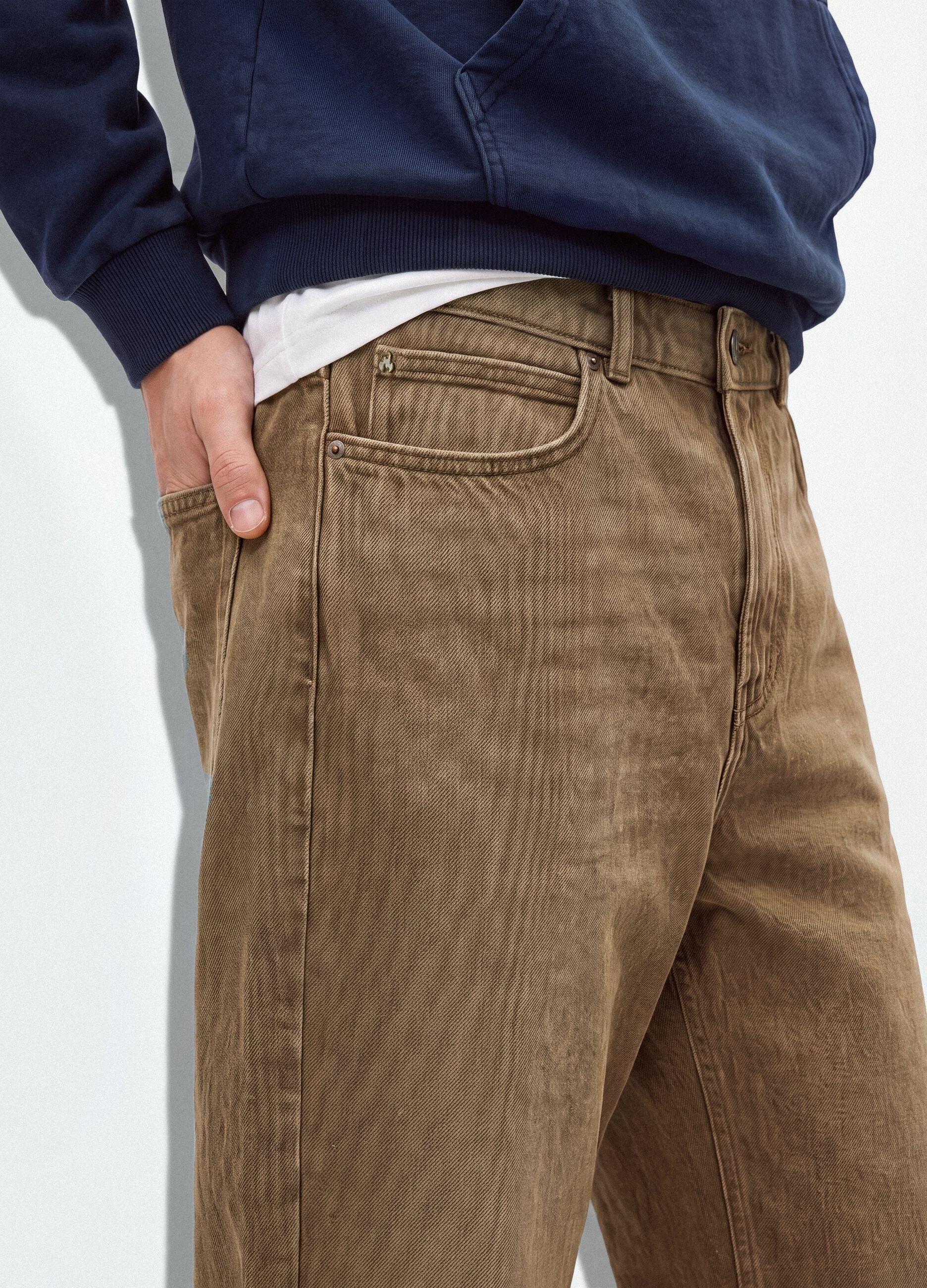 Brown pure cotton barrel-fit jeans