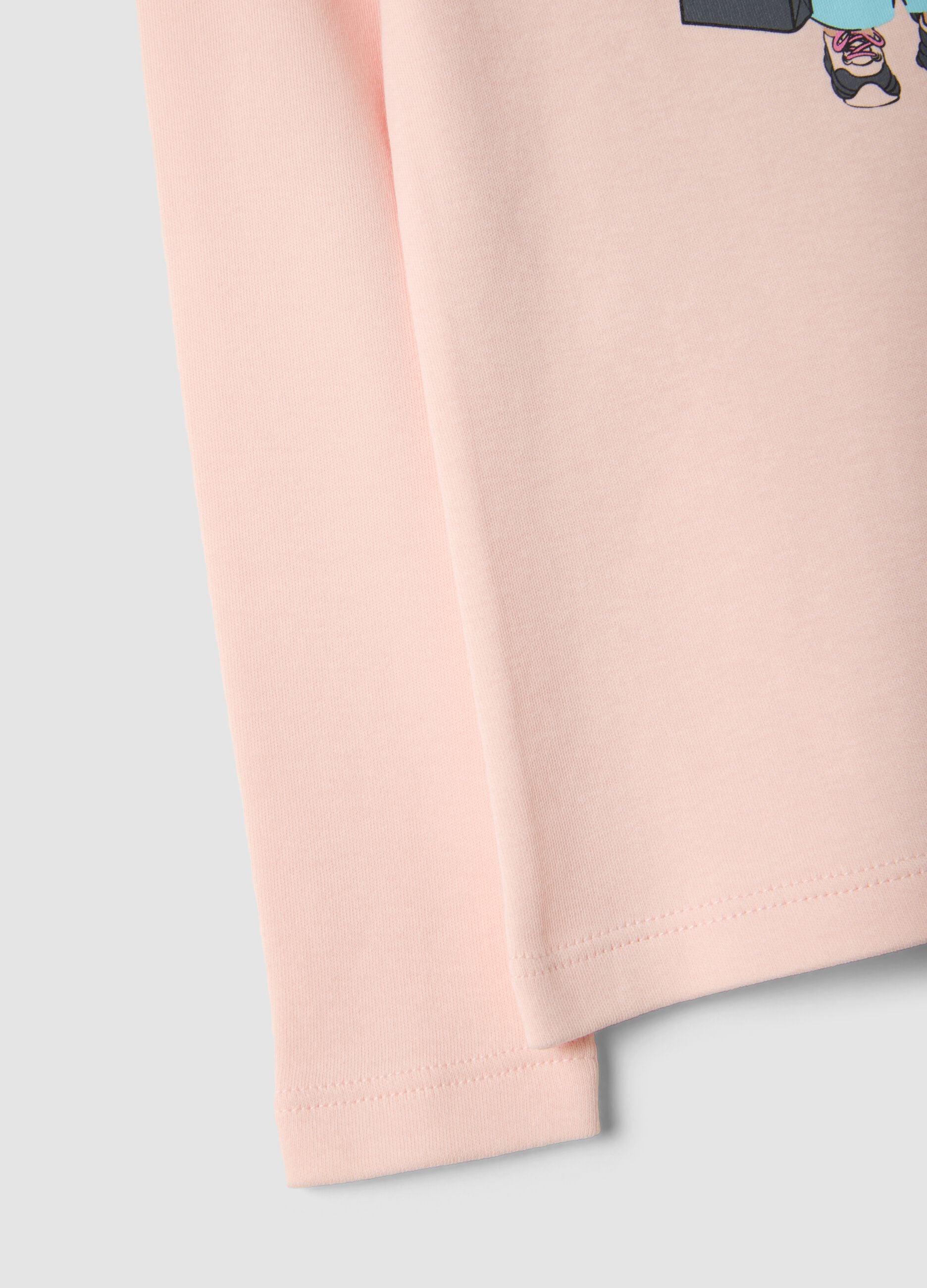 Pink organic cotton T-shirt with mock neck and teddy bear print