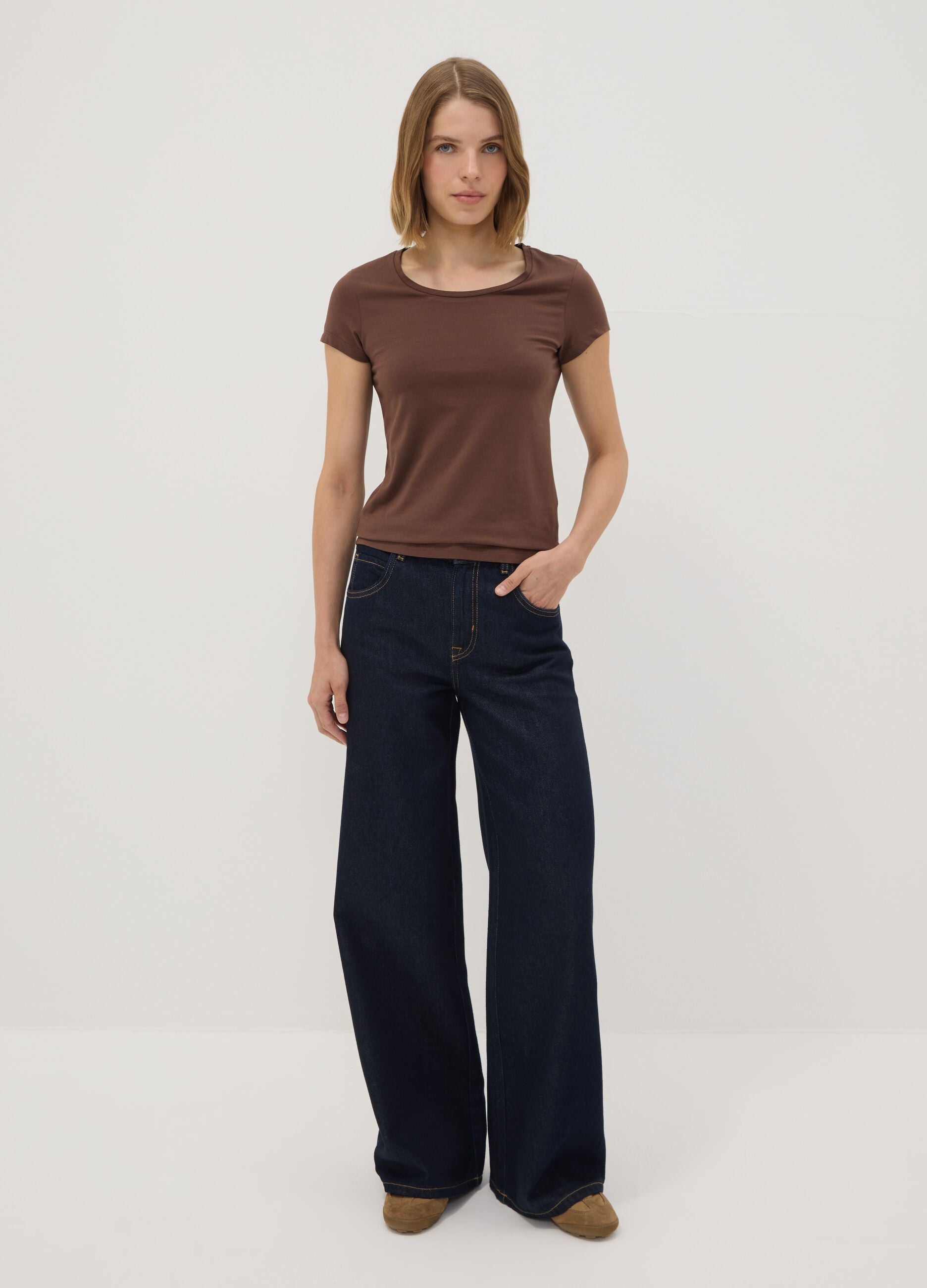Brown stretch cotton crew-neck T-shirt, regular fit