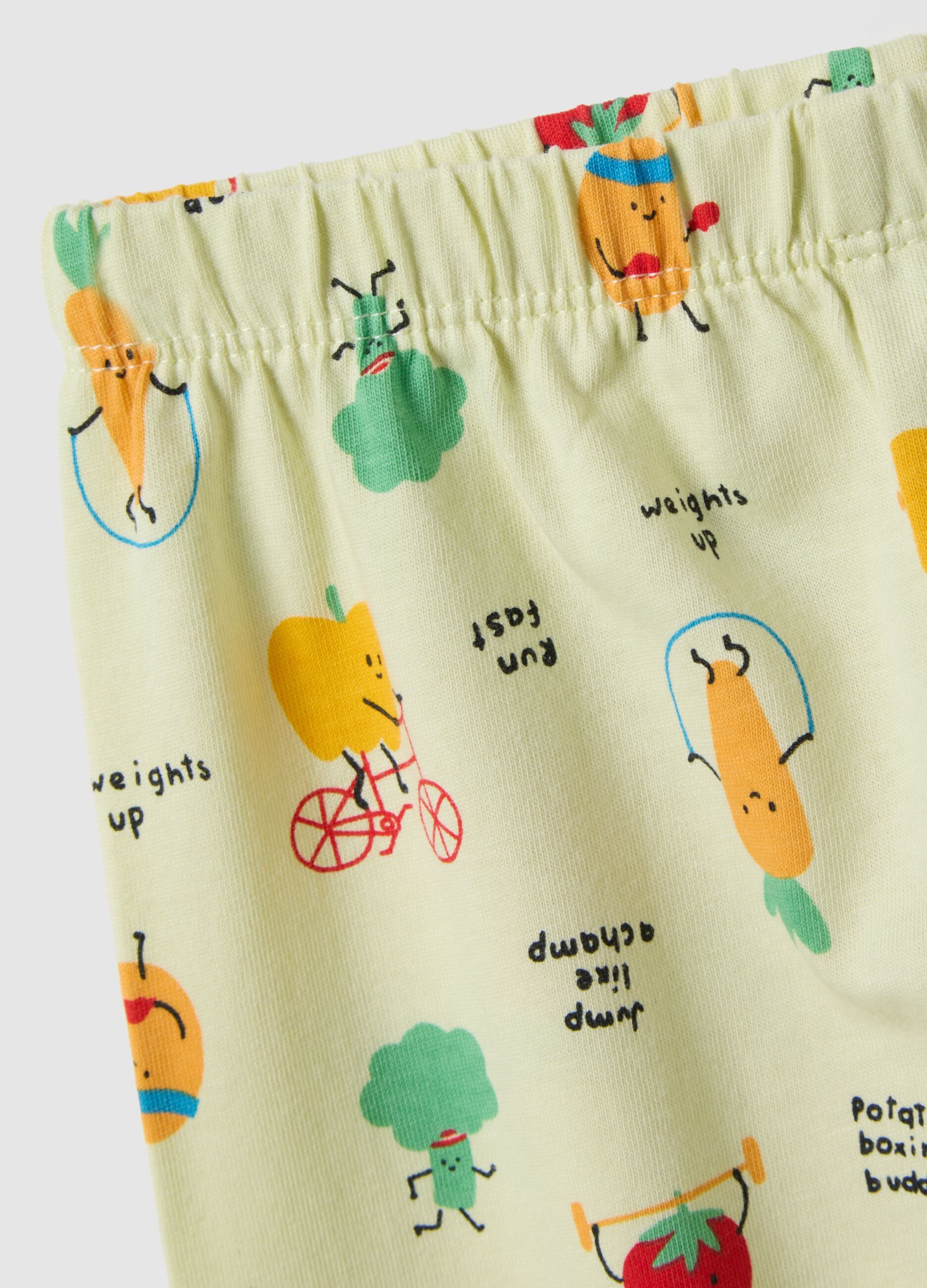 Yellow newborn pyjamas in pure cotton regular fit with prints
