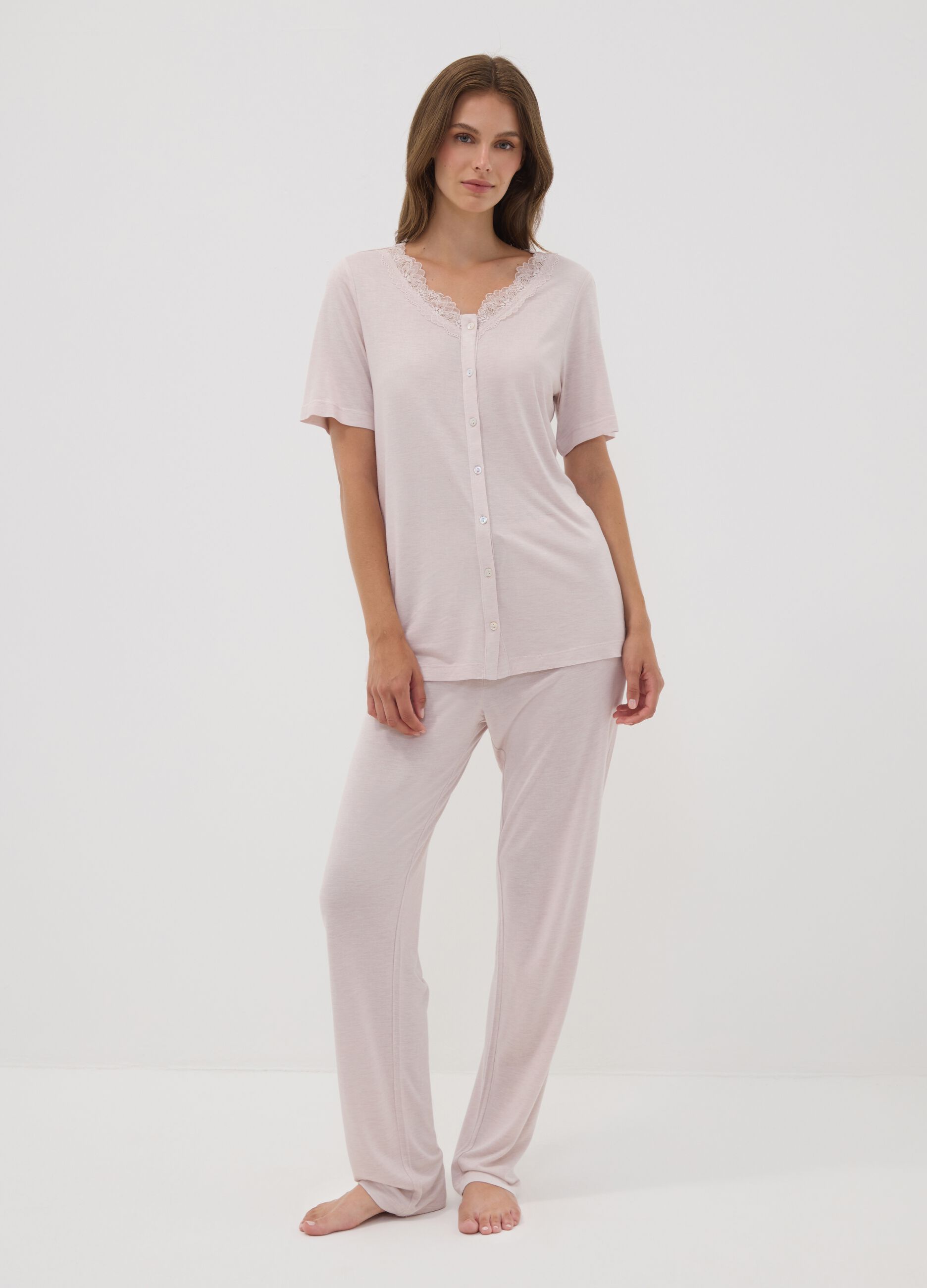 Pink pure viscose pyjama with lace V-neck, regular fit