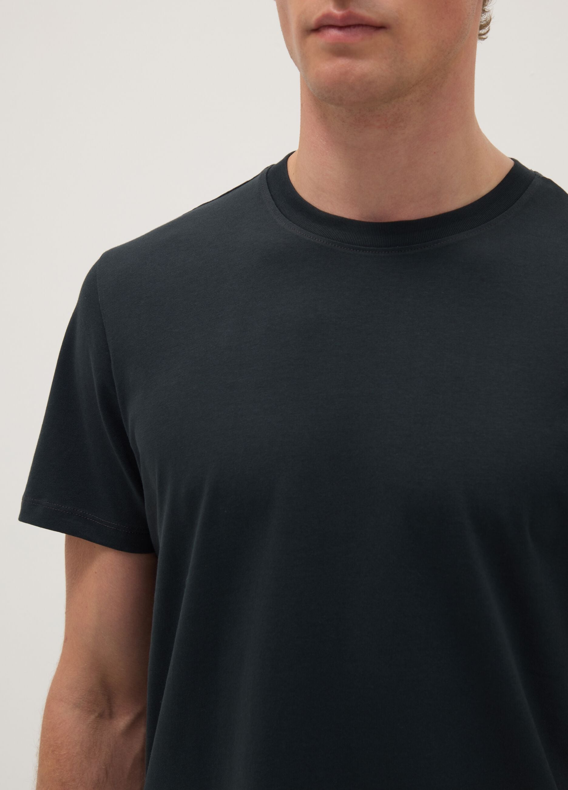 Black pure cotton regular fit t-shirt