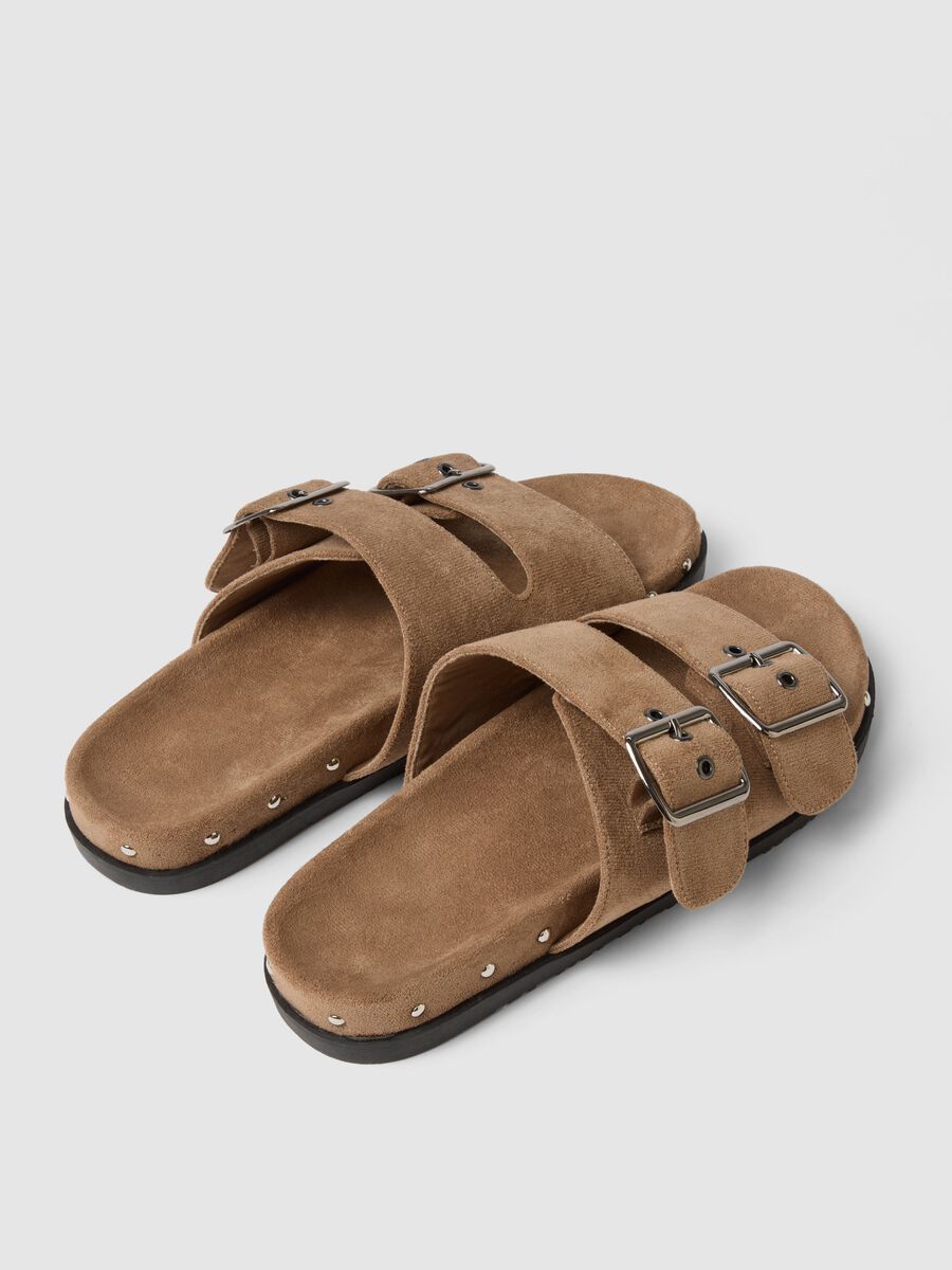 Beige sandals with buckles and metallic details_2