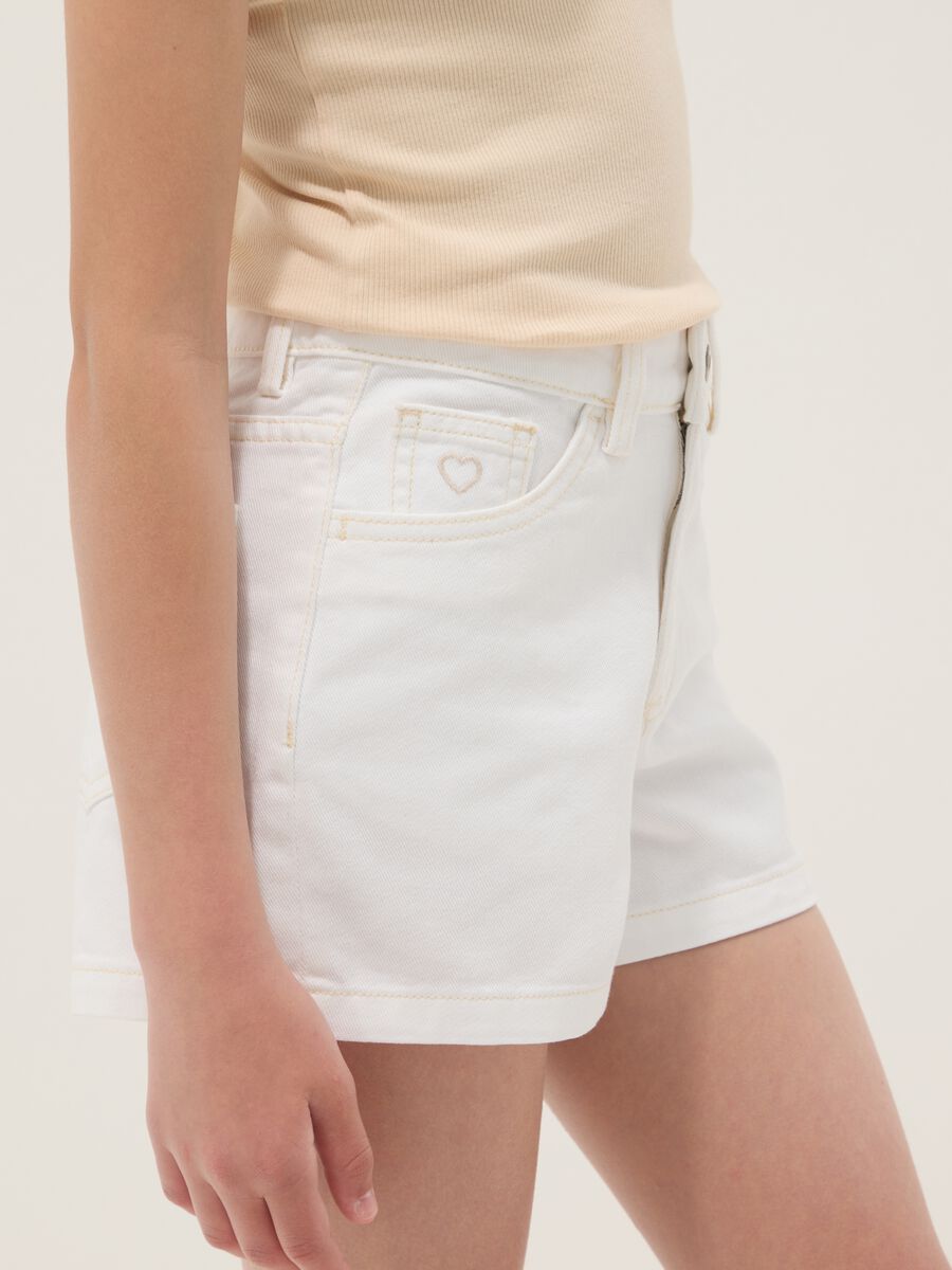 White pure cotton five-pocket shorts_2