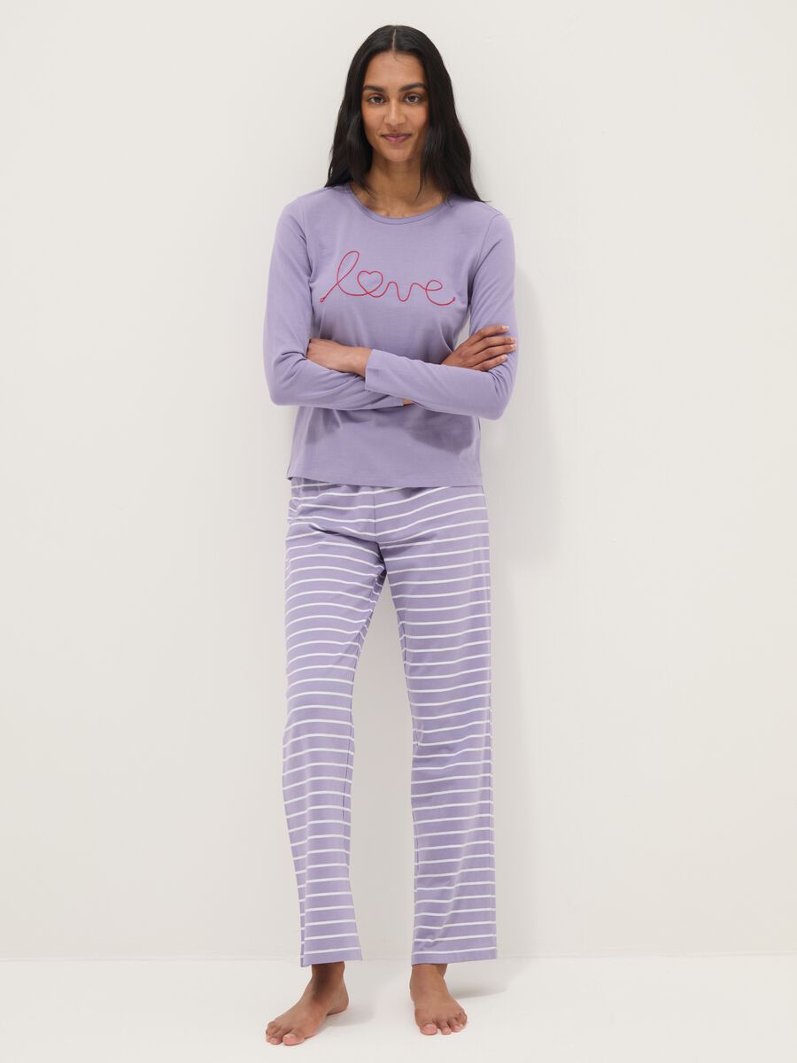 Pigiama in puro cotone viola a righe regular fit con ricamo_0