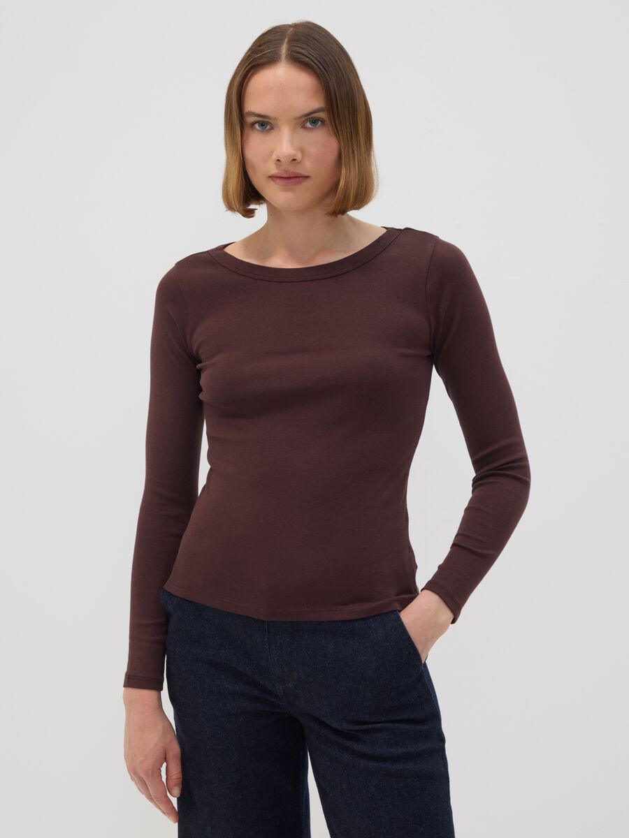 T-shirt marrone in puro cotone con girocollo regular fit_0